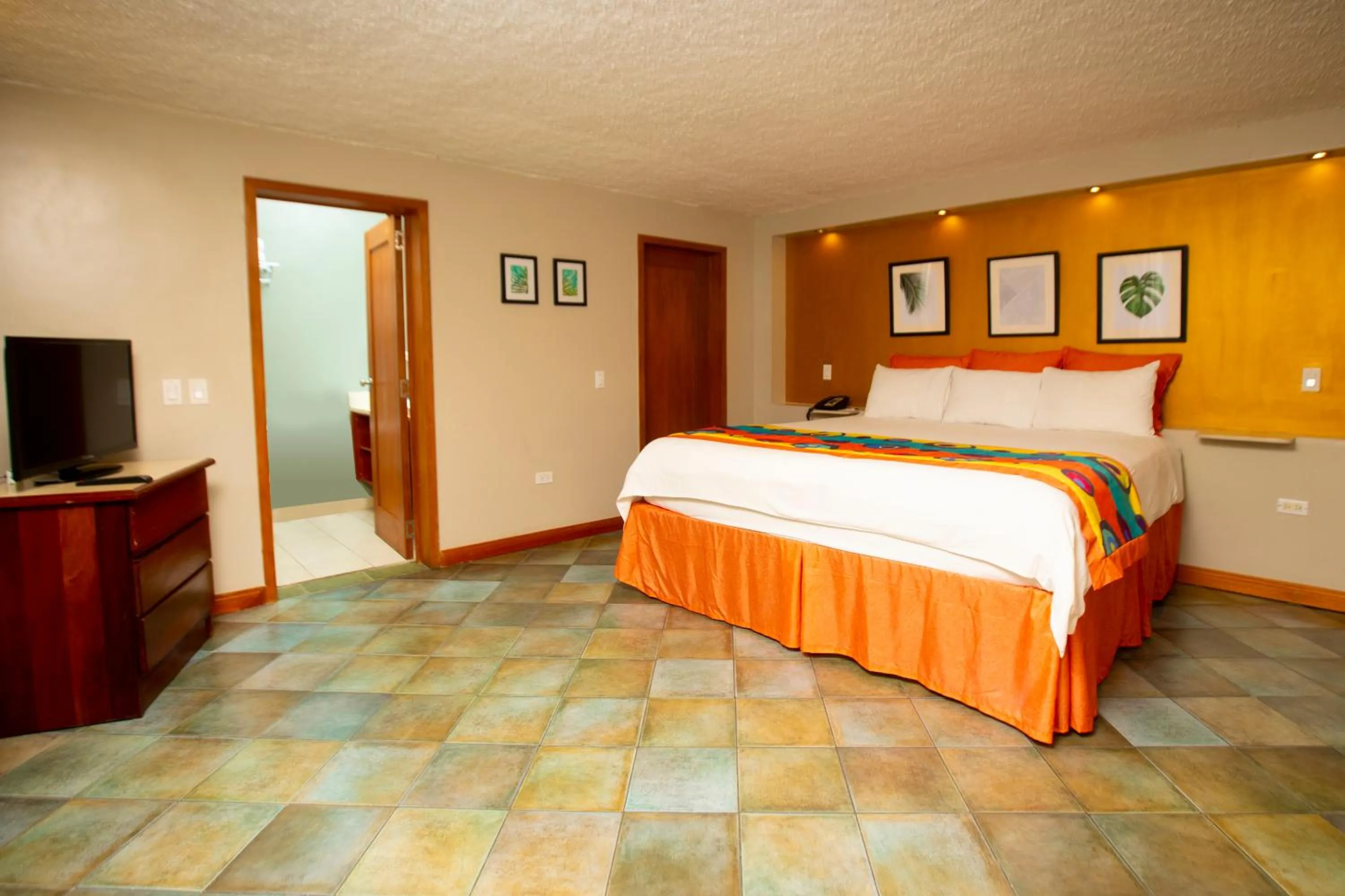 Bed in Le Plaza Hotel