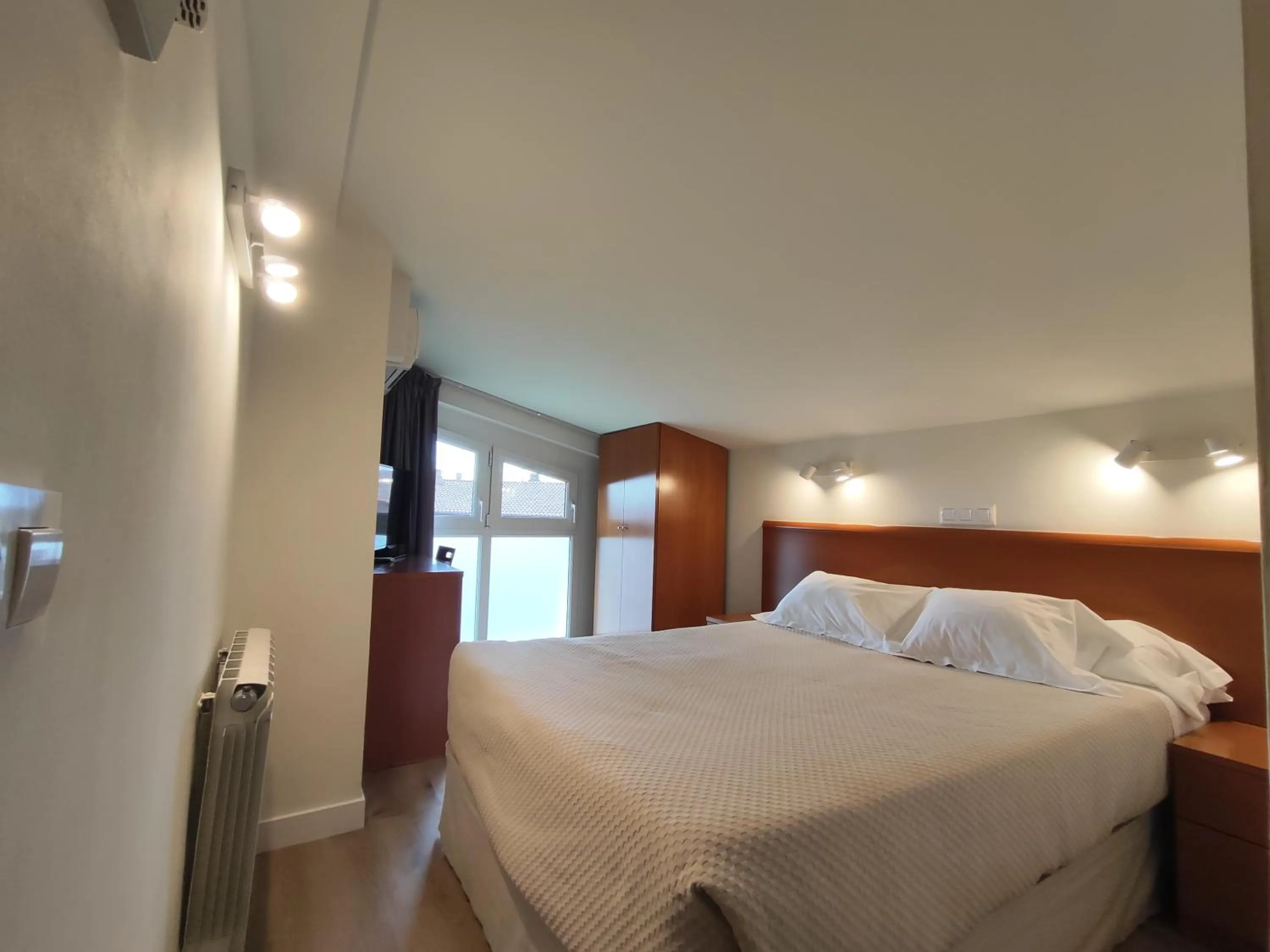 Bed in Hotel Rural Tierras del Cid