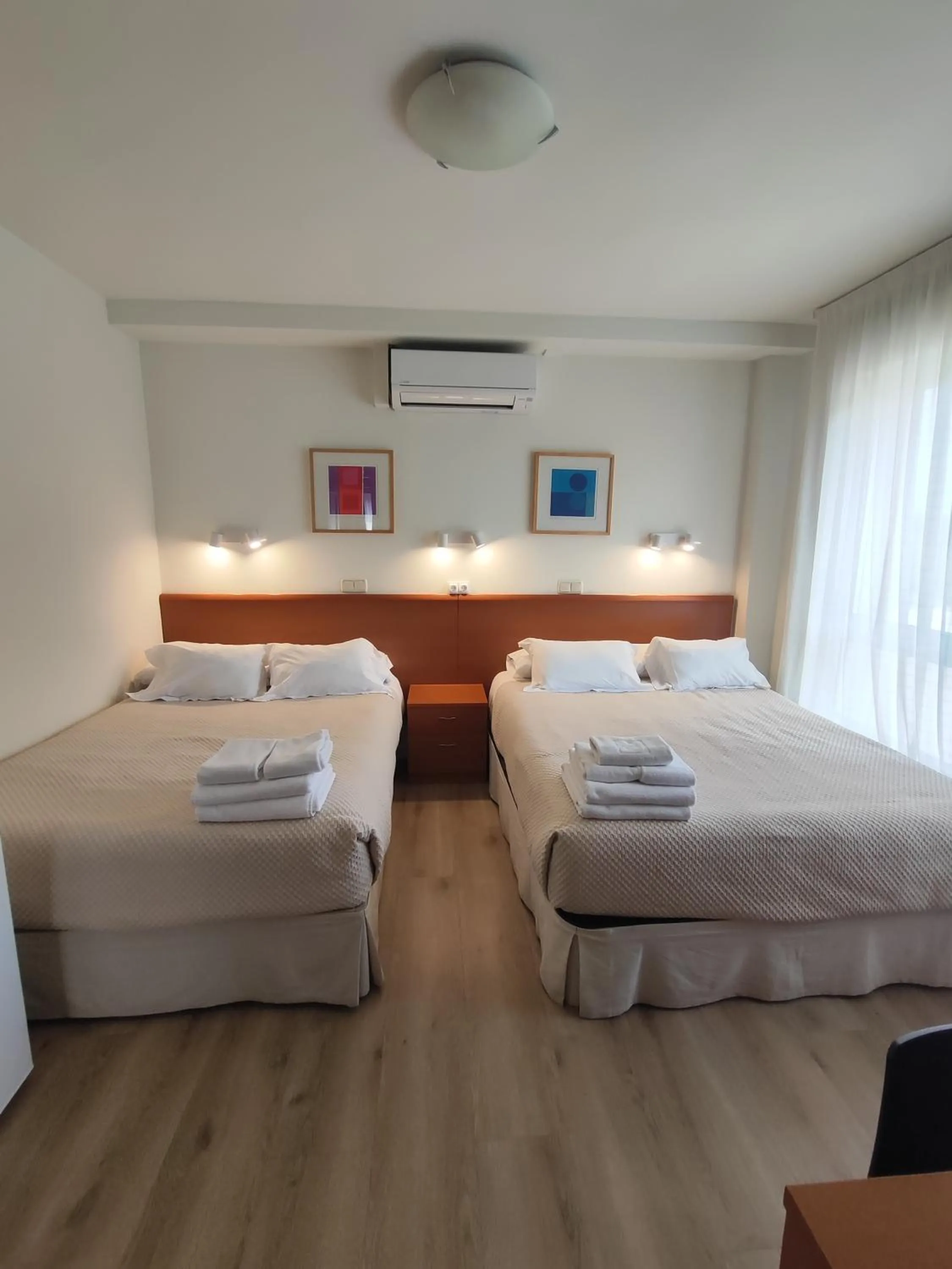 Photo of the whole room, Bed in Hotel Rural Tierras del Cid