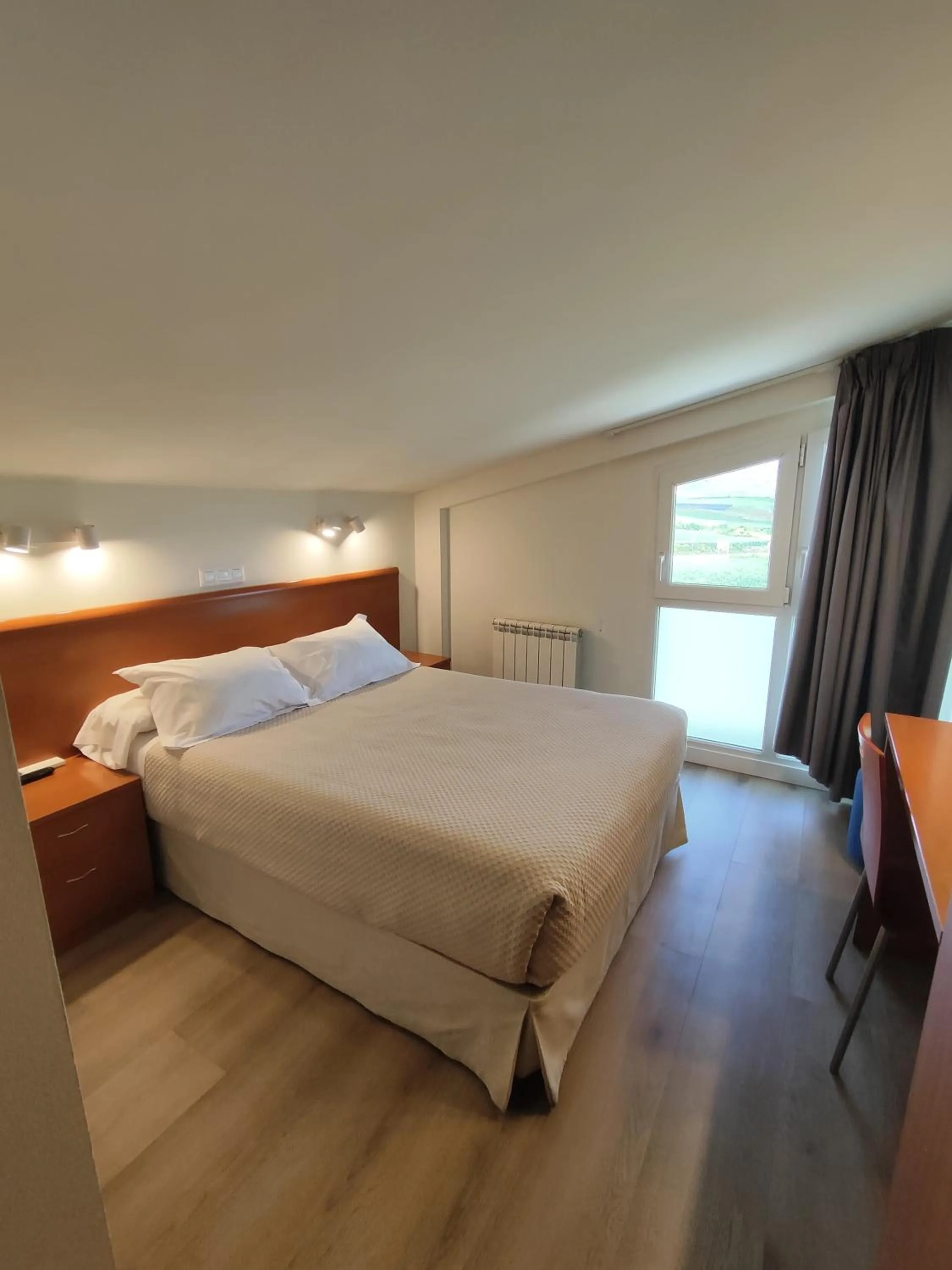 Bedroom, Bed in Hotel Rural Tierras del Cid