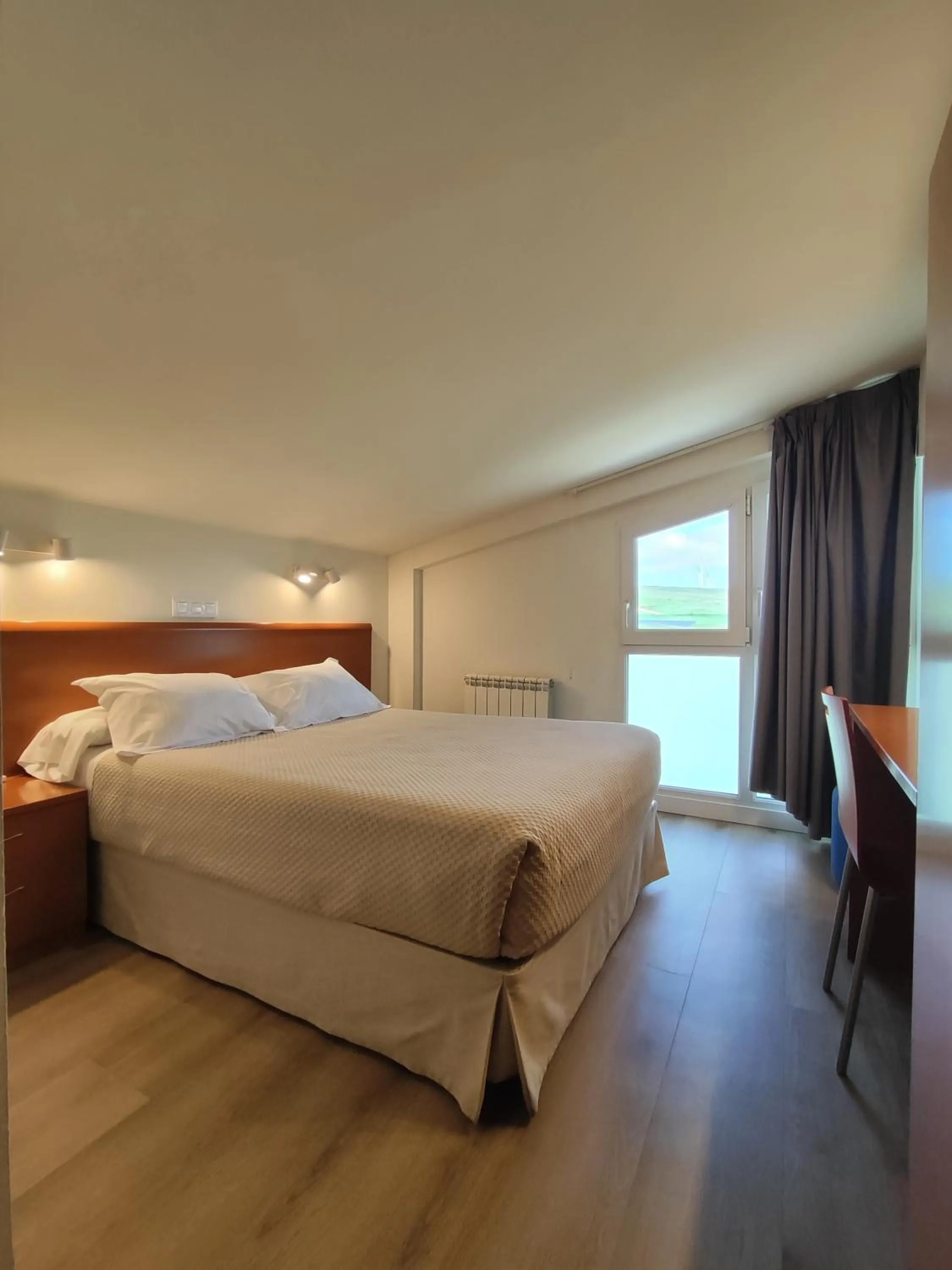 Photo of the whole room, Bed in Hotel Rural Tierras del Cid