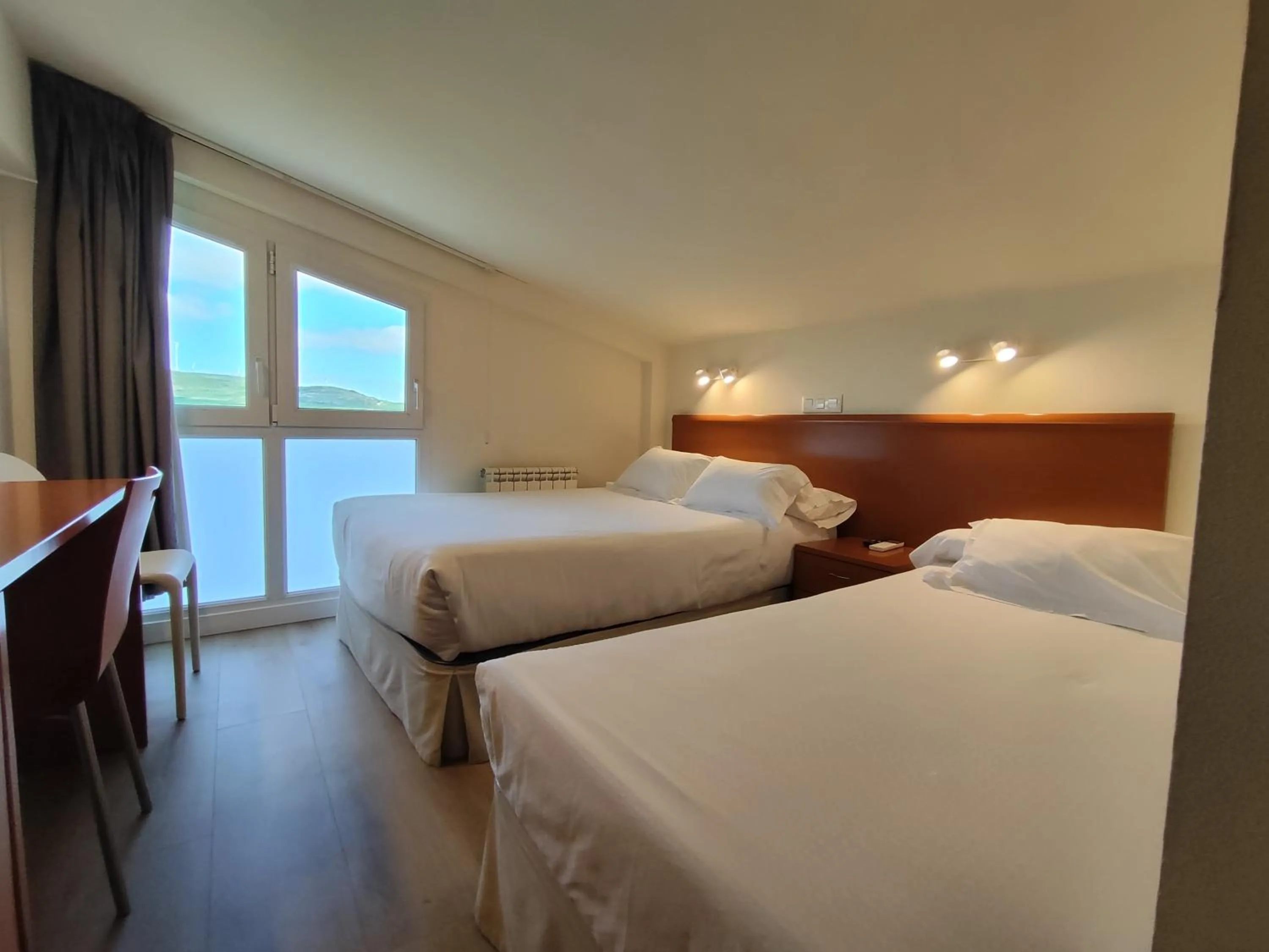 Photo of the whole room, Bed in Hotel Rural Tierras del Cid