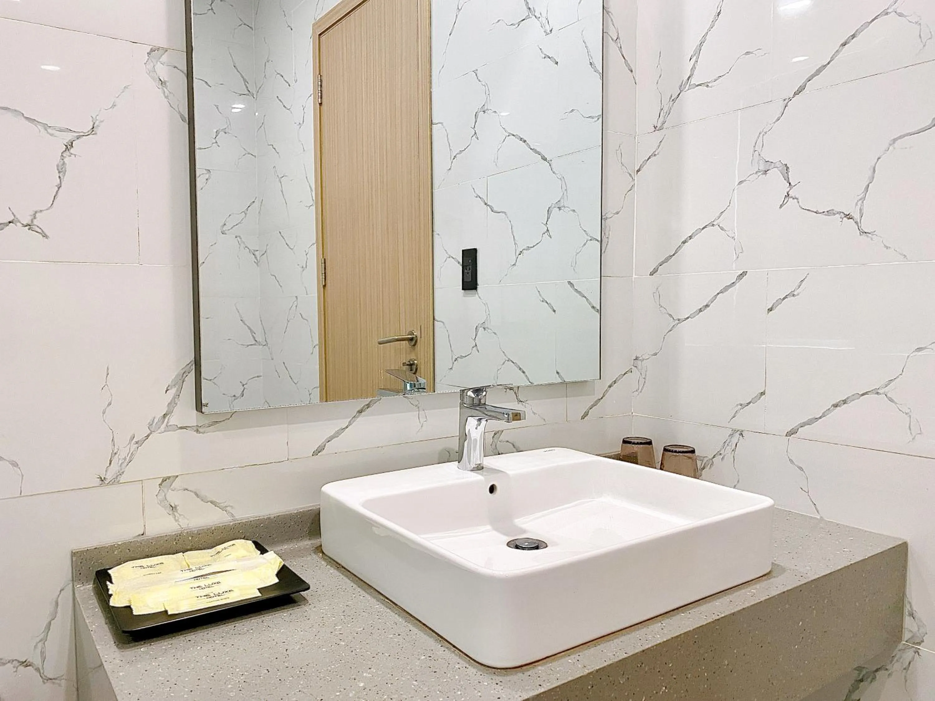 Bathroom in The Luxe Hotel Châu Đốc