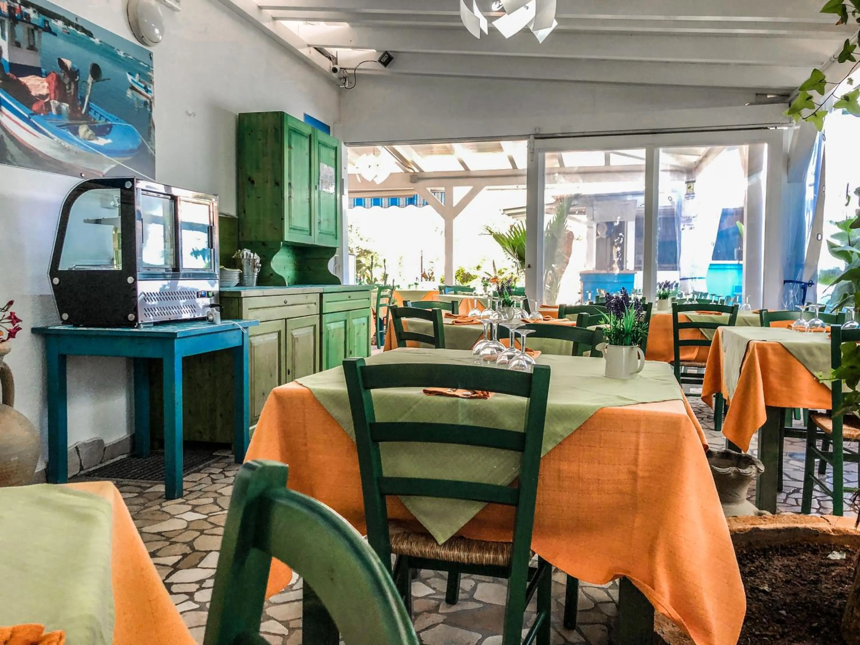 Restaurant/places to eat in Hotel I Colori Del Mare