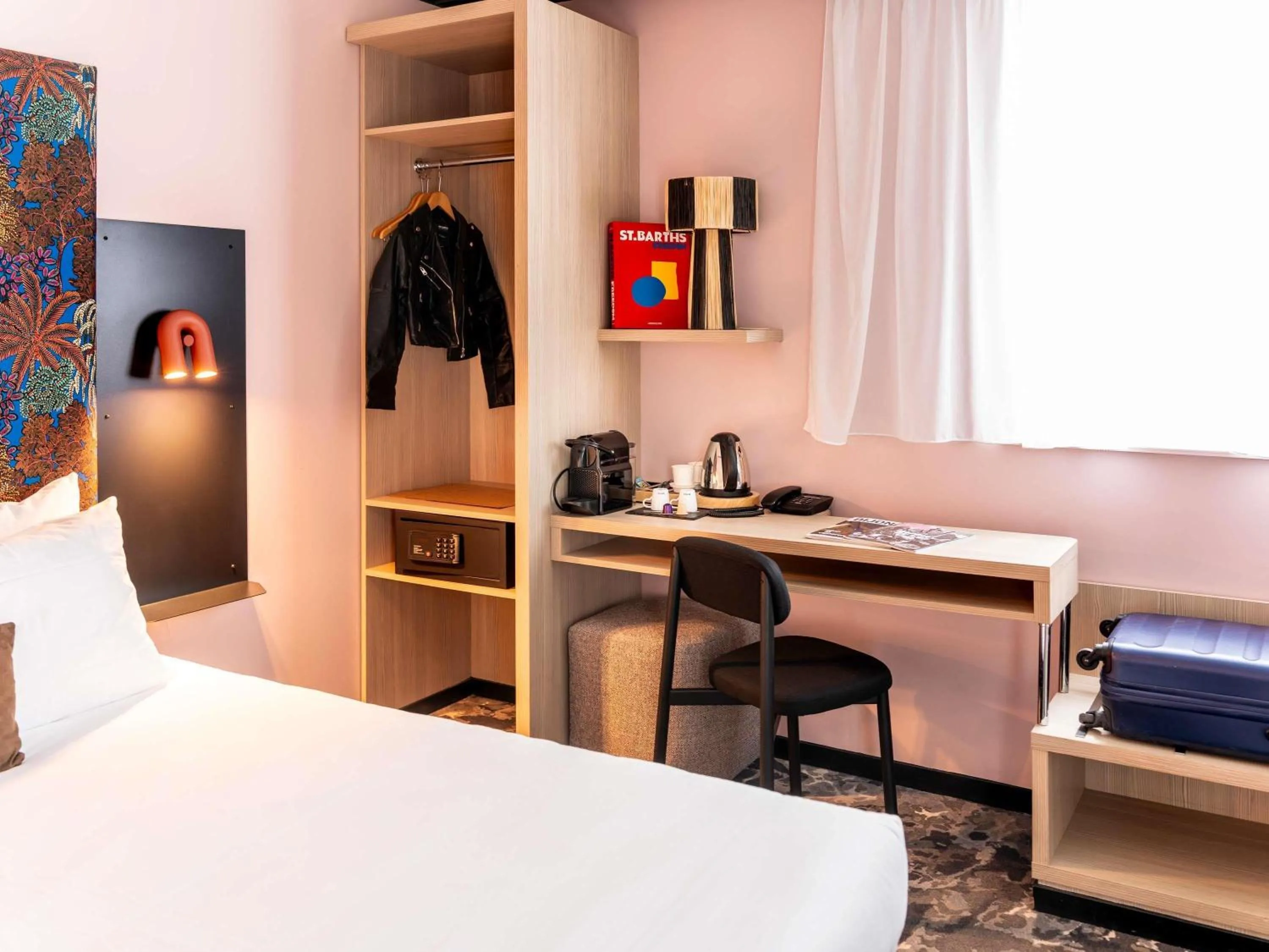Bedroom, Bed in Ibis Styles Dijon Nord Valmy