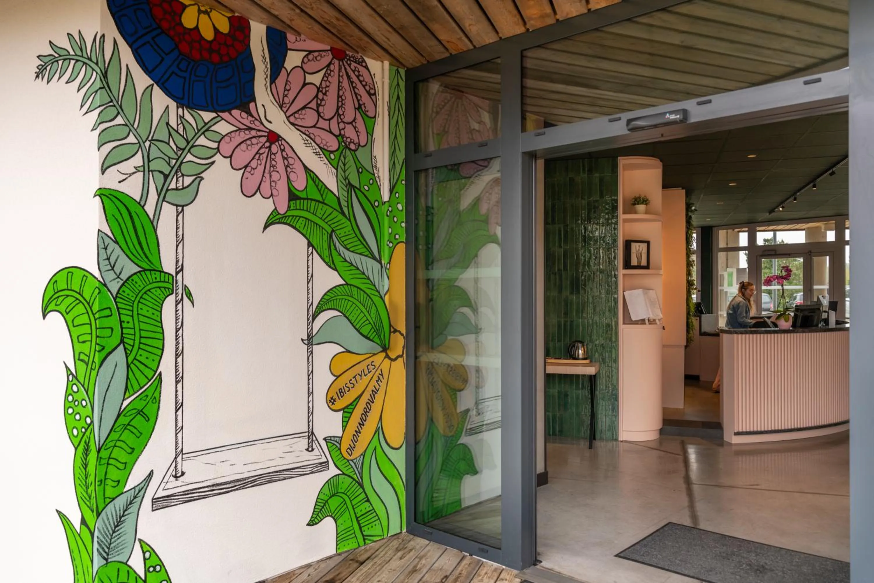 Lobby or reception in Ibis Styles Dijon Nord Valmy