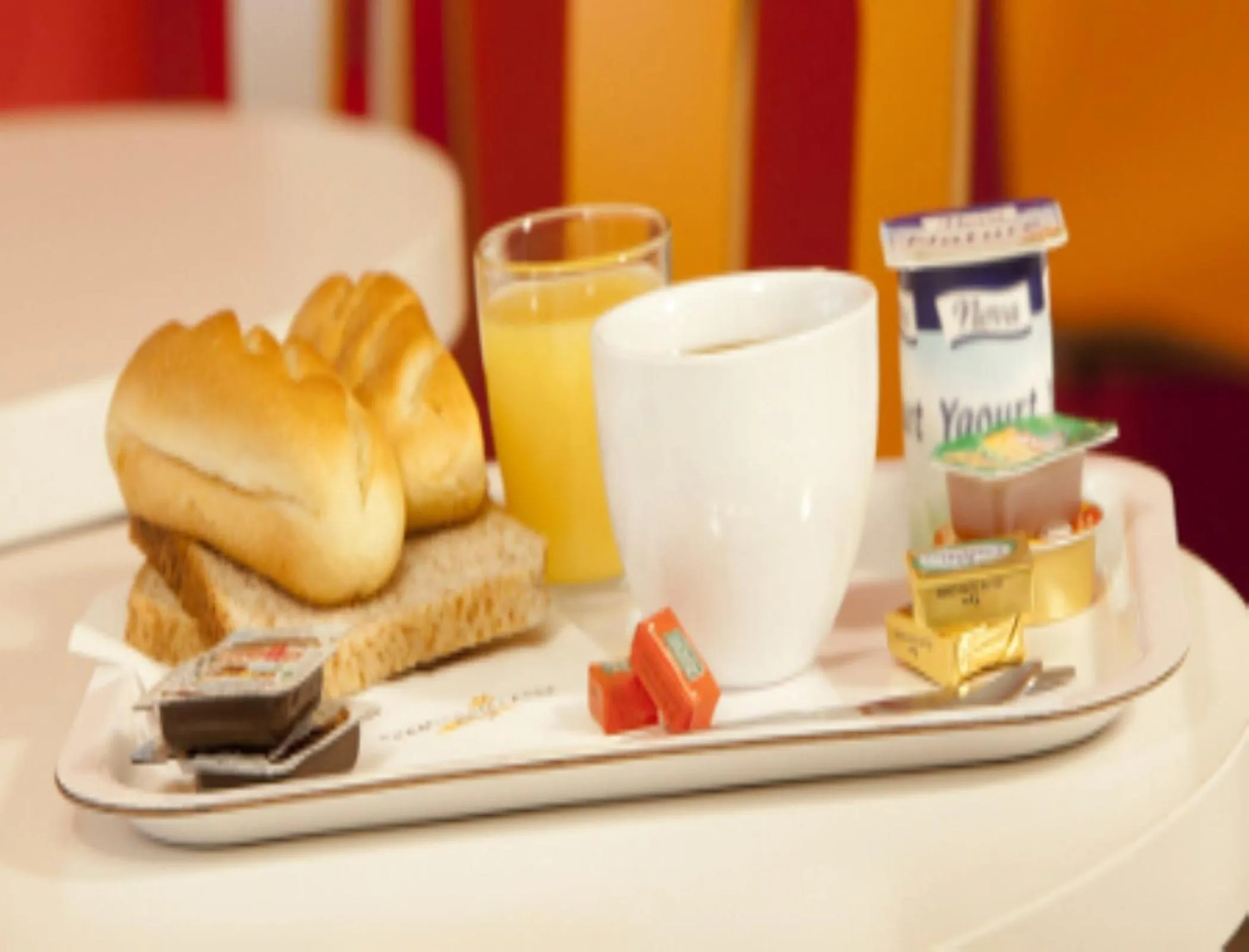 Food and drinks in The Originals Access,Tendance Hôtel, Saint-Etienne