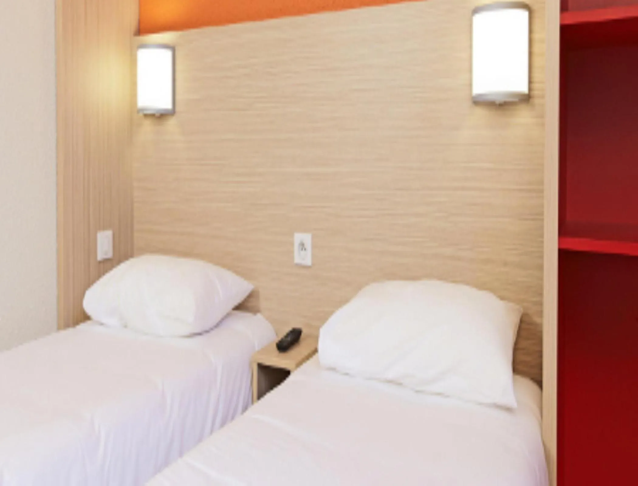 Bed in The Originals Access,Tendance Hôtel, Saint-Etienne