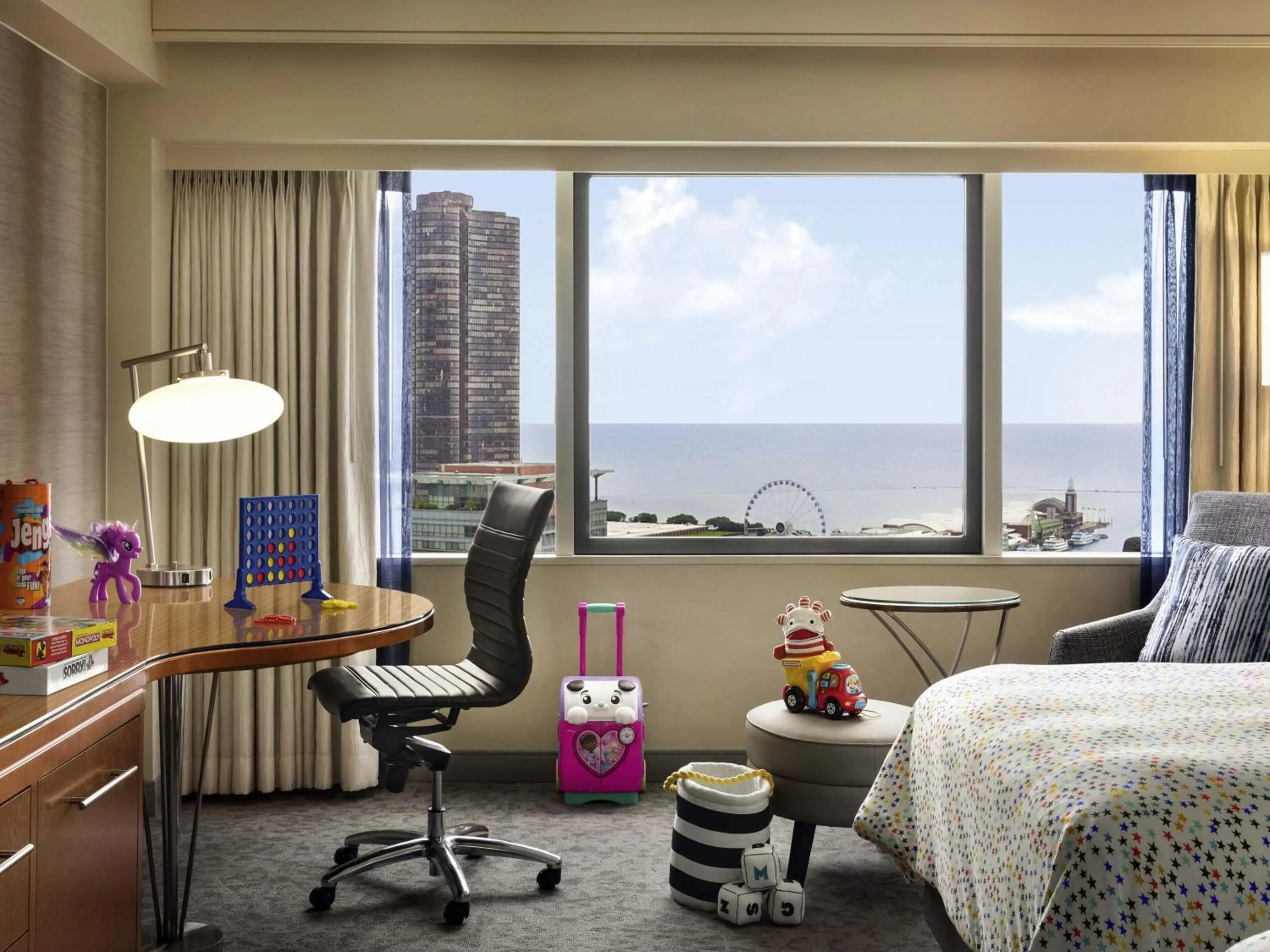 Other, Bed in Swissotel Chicago