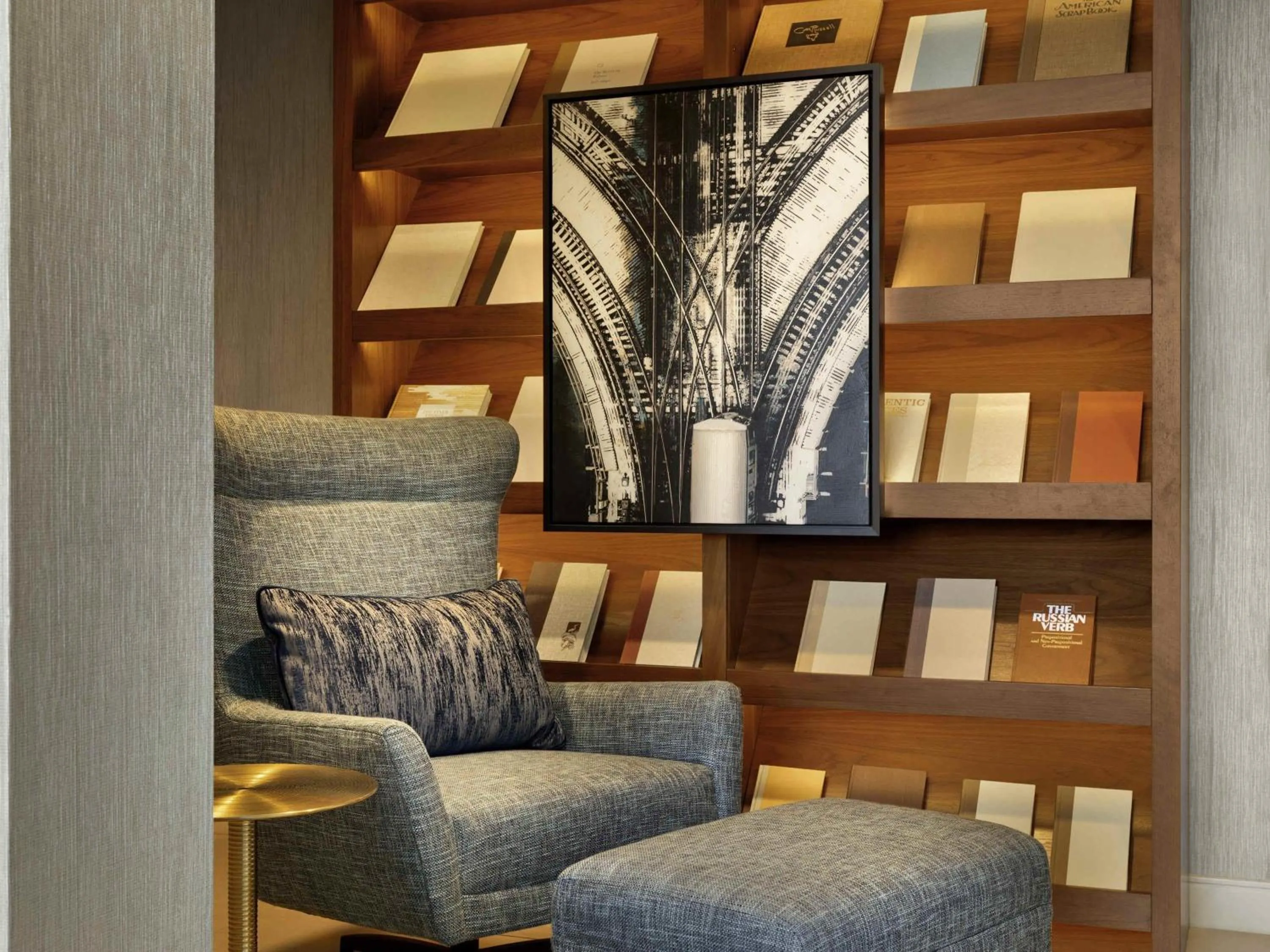 Bedroom in Swissotel Chicago