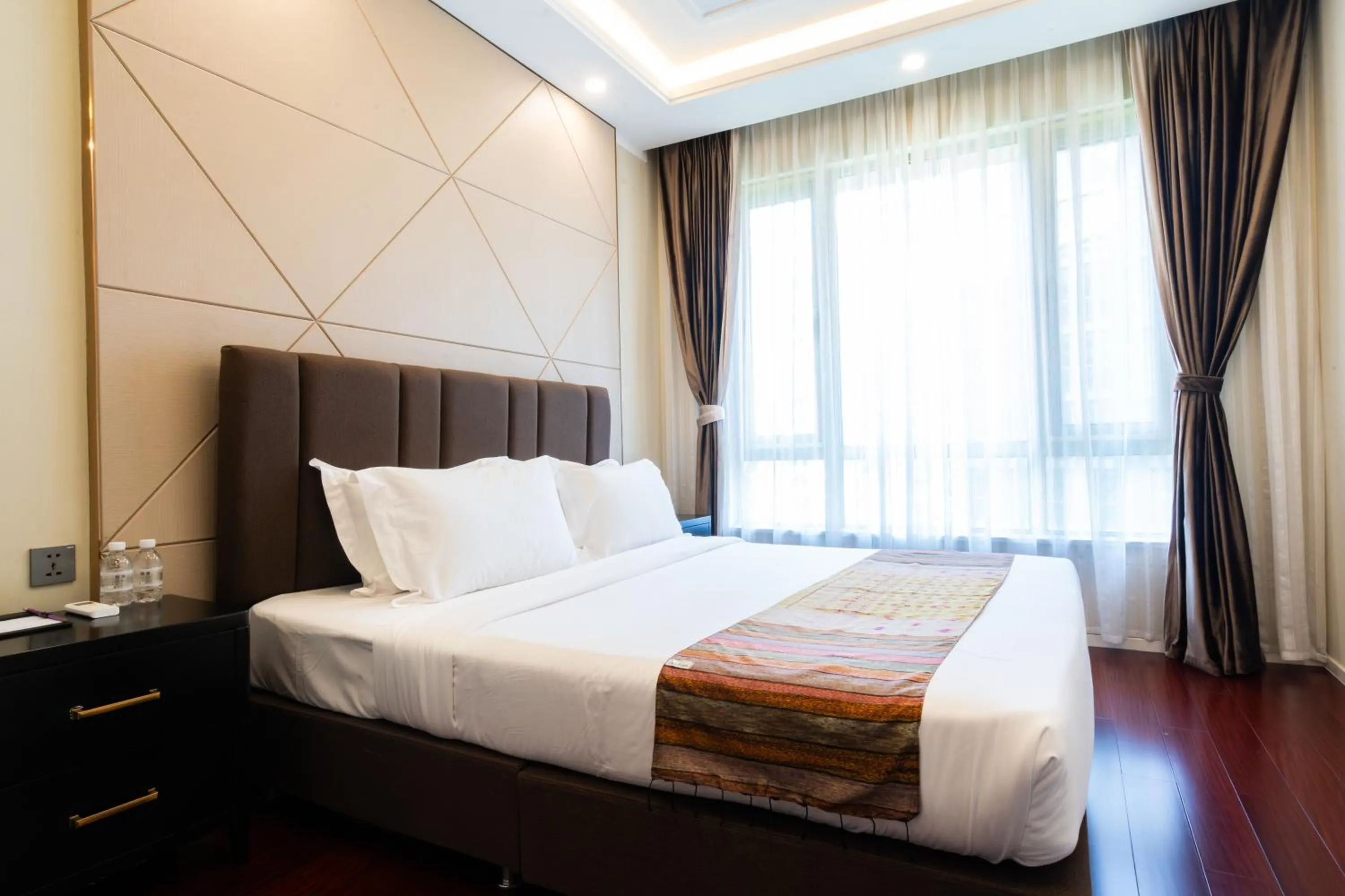 Bedroom, Bed in One Park Hotel & Residence