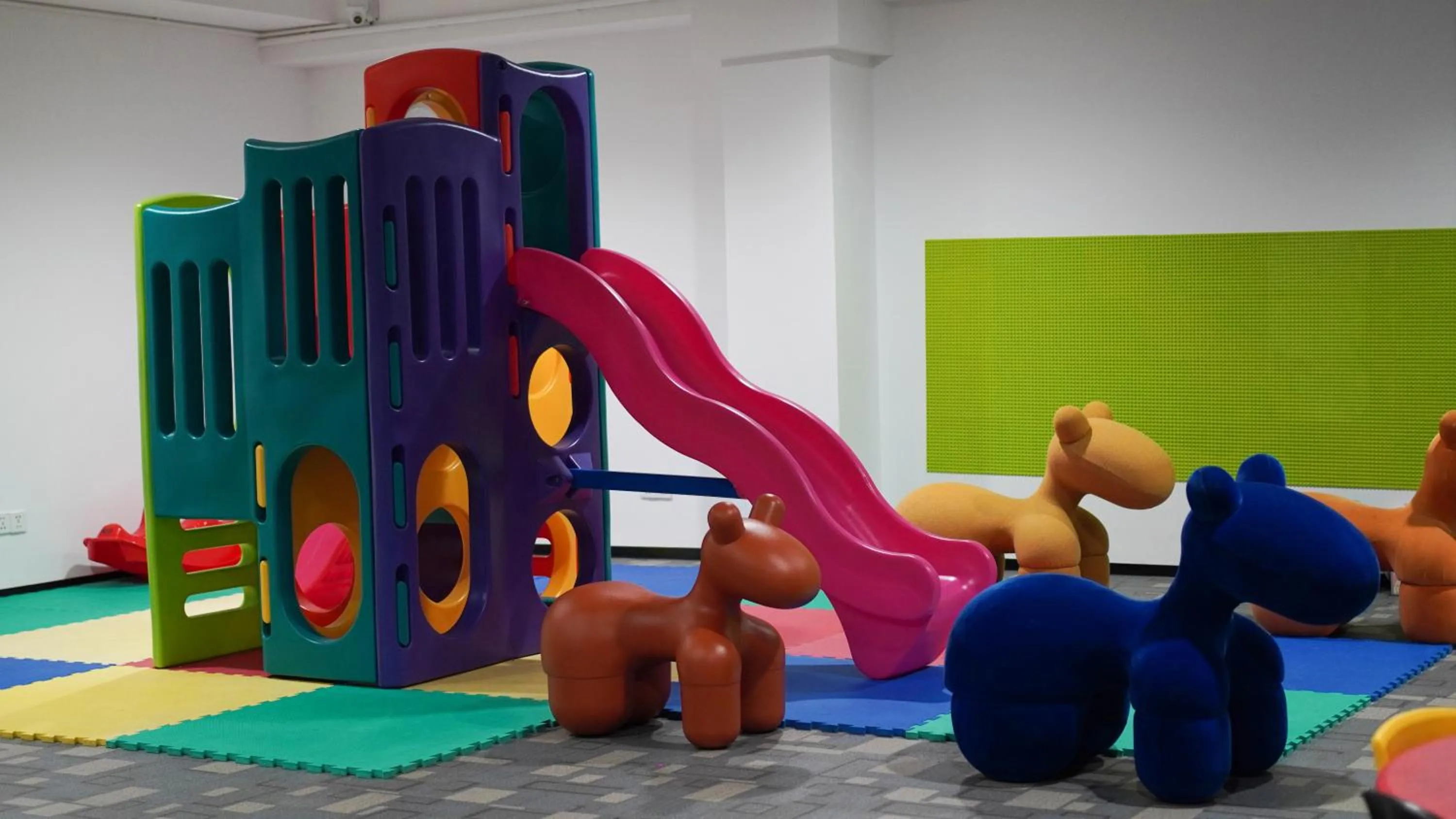 Kids's club in One Park Hotel & Residence