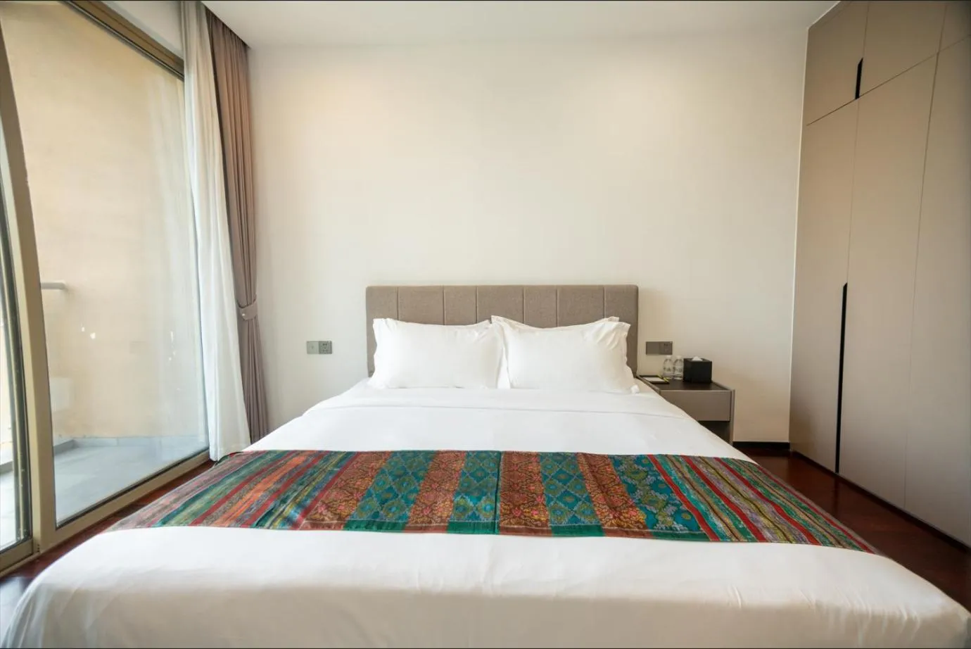 Bed in One Park Hotel & Residence