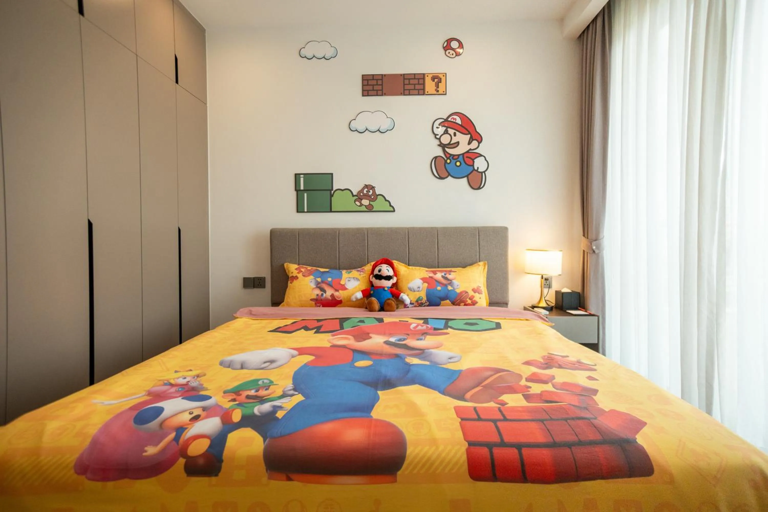 Bed in One Park Hotel & Residence