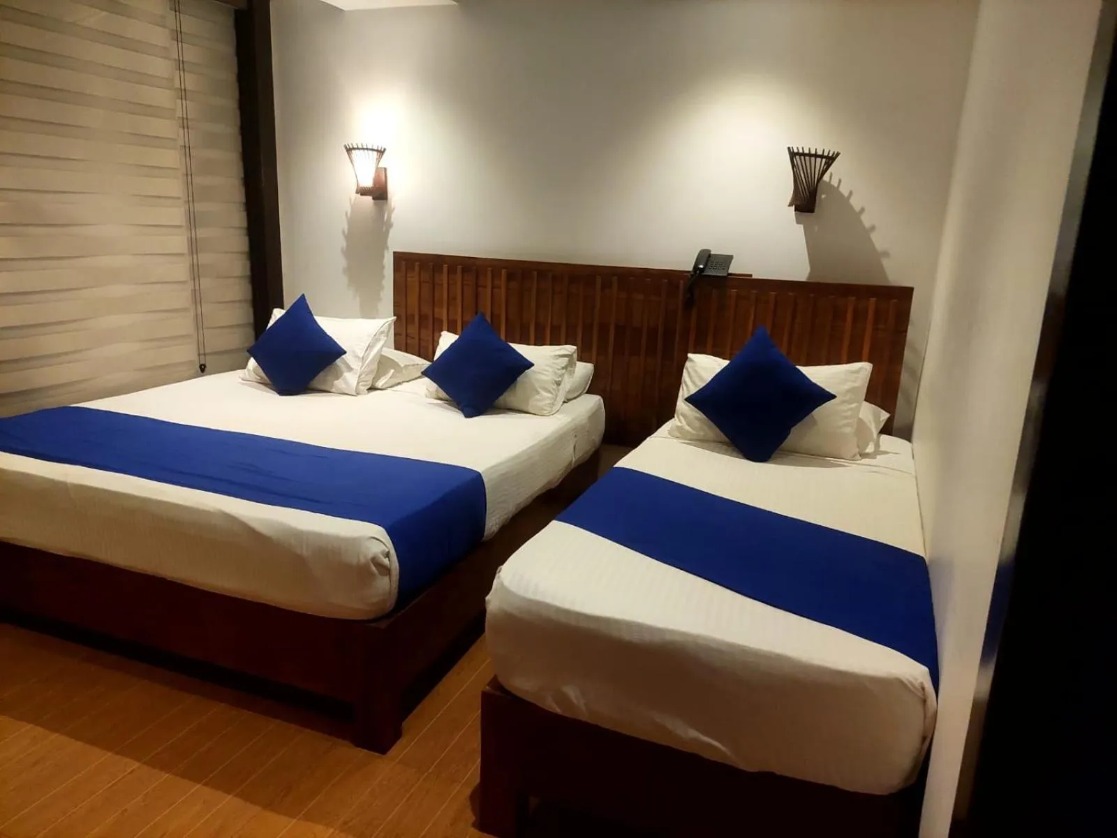 Bed in J7 Villaj Resort