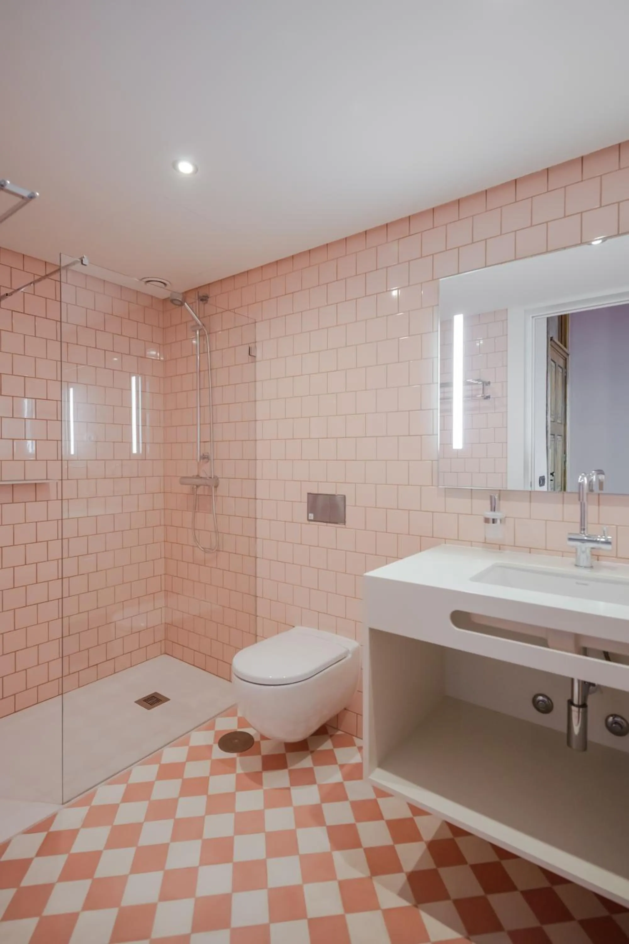 Bathroom in Menina Colina Guesthouse