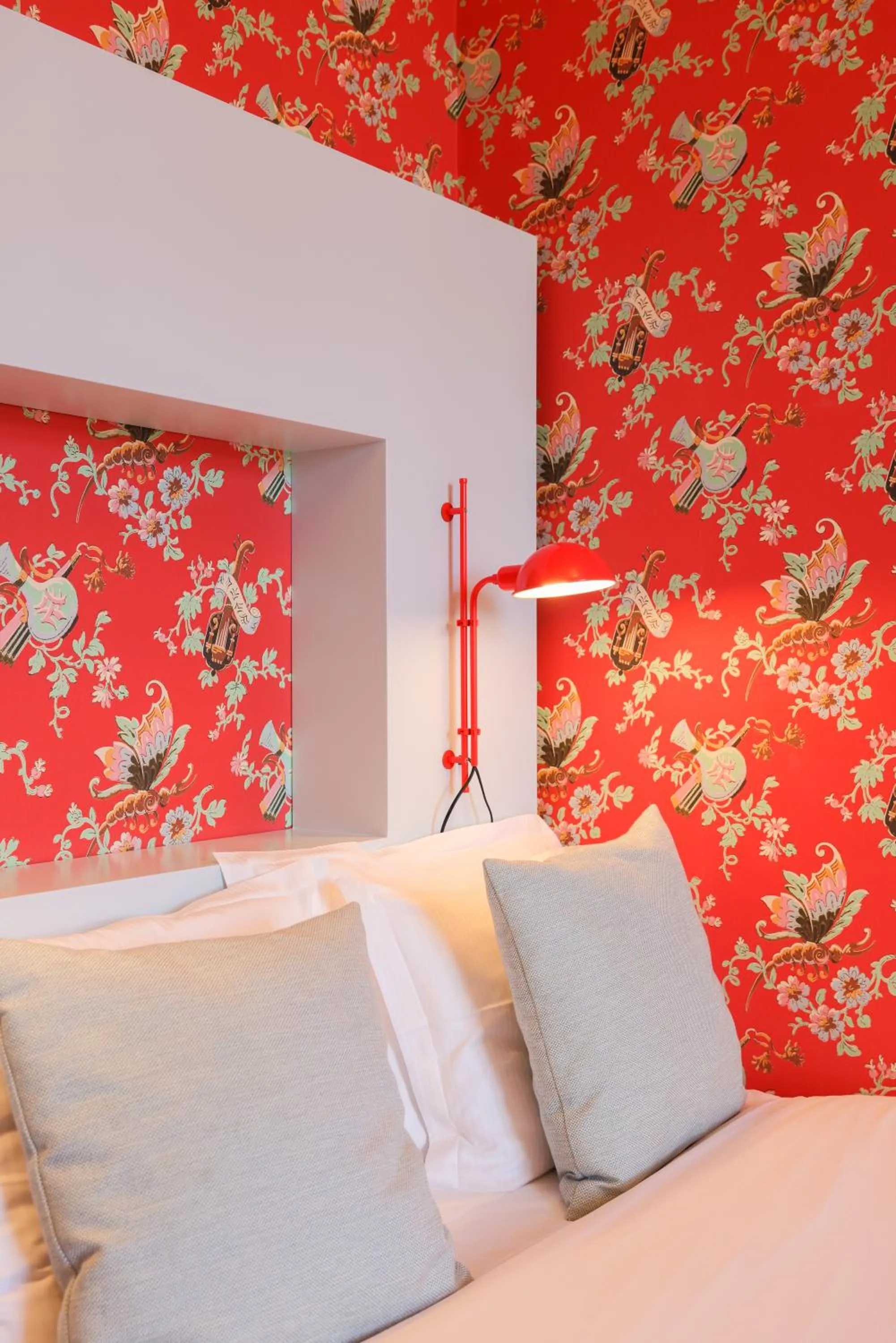 Bed in Menina Colina Guesthouse