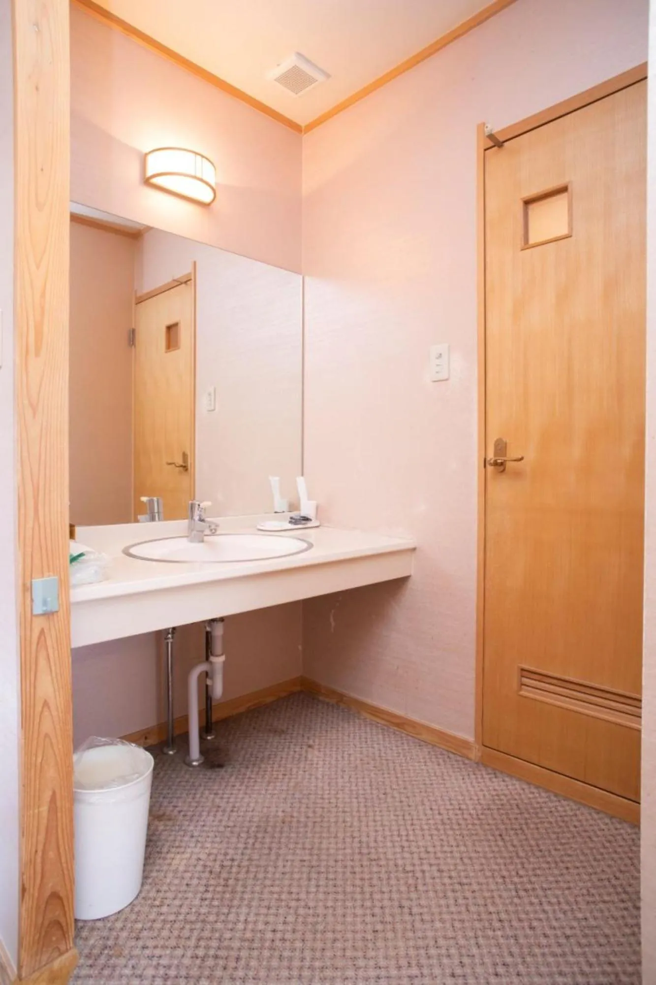 room service in Lake Side Nikko Hotel