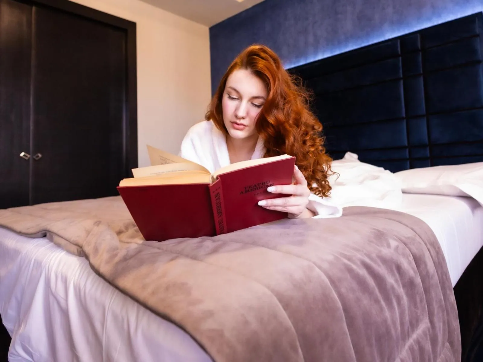 Bed in Old Town Hotel