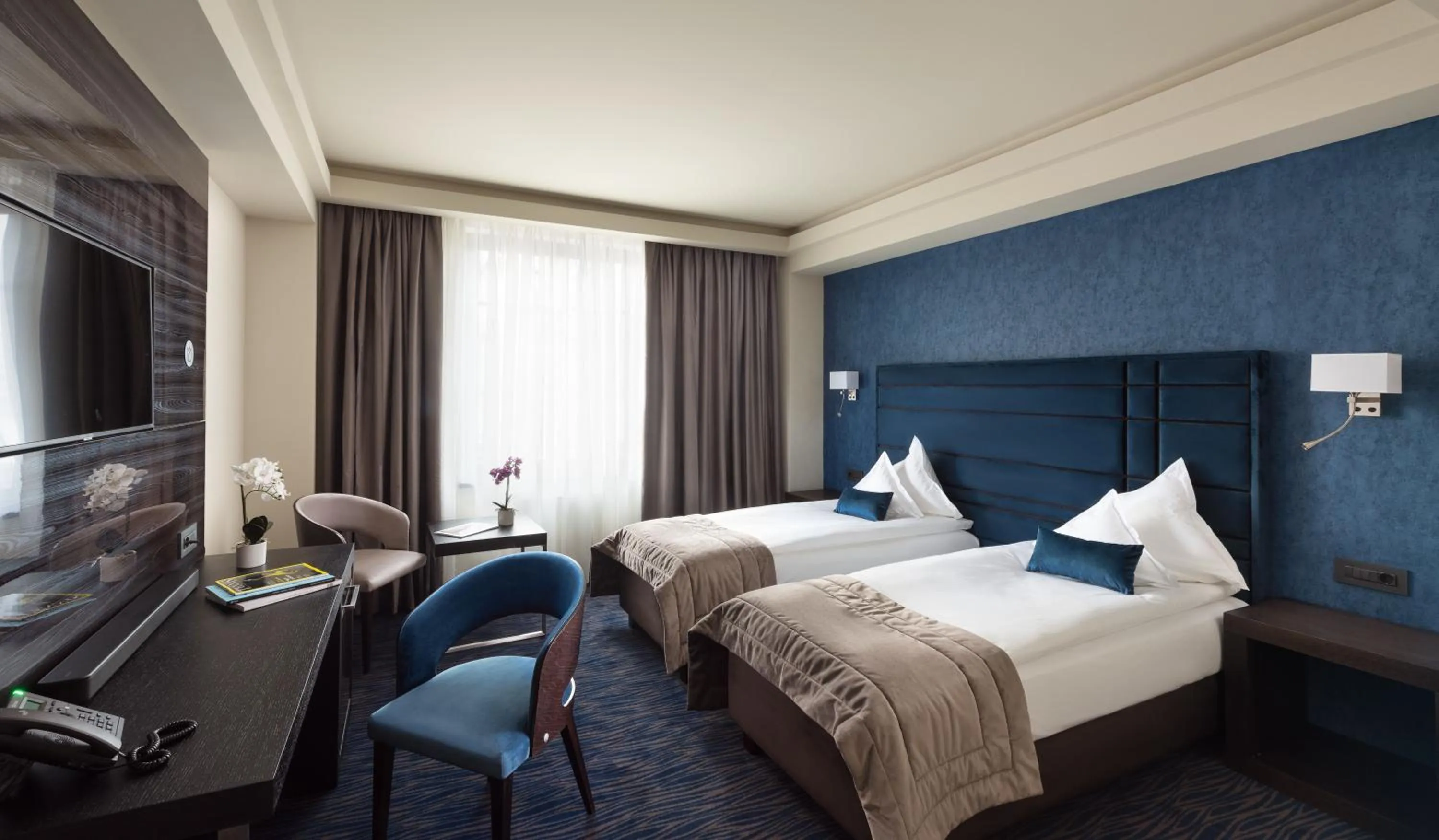 Bed in Old Town Hotel