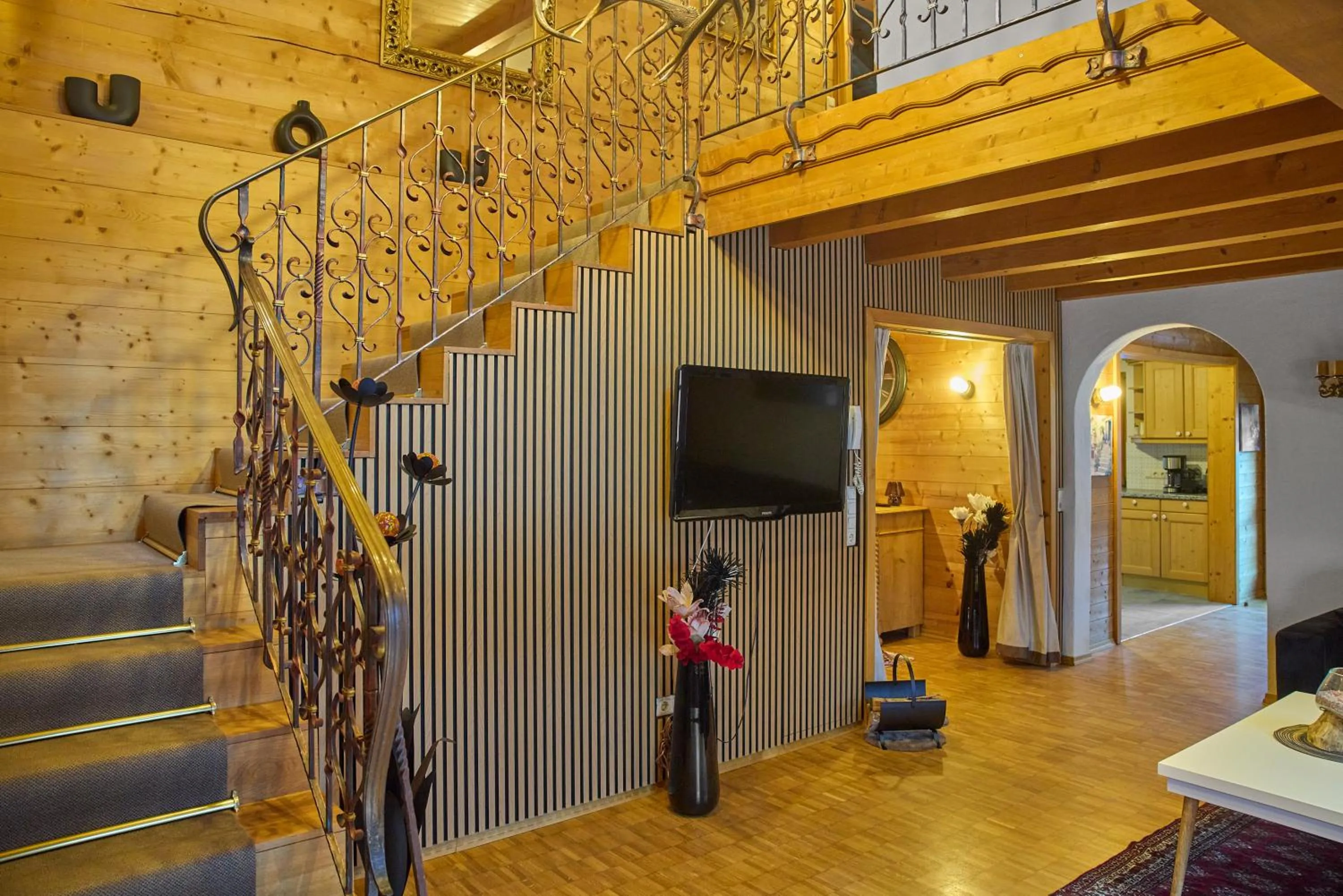 Alt Montafon Hotel Appartements by Pferd auf Wolke