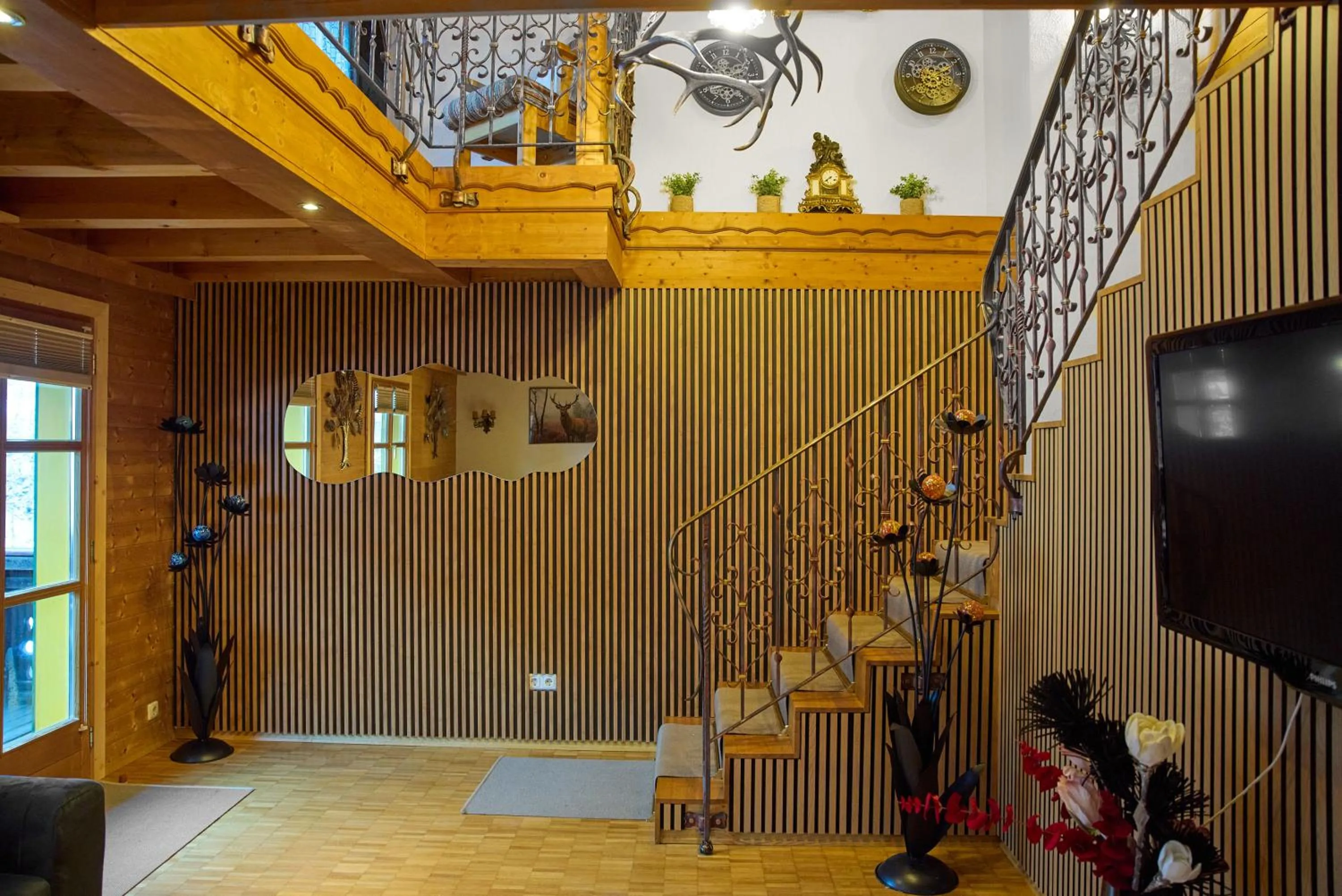 Alt Montafon Hotel Appartements by Pferd auf Wolke