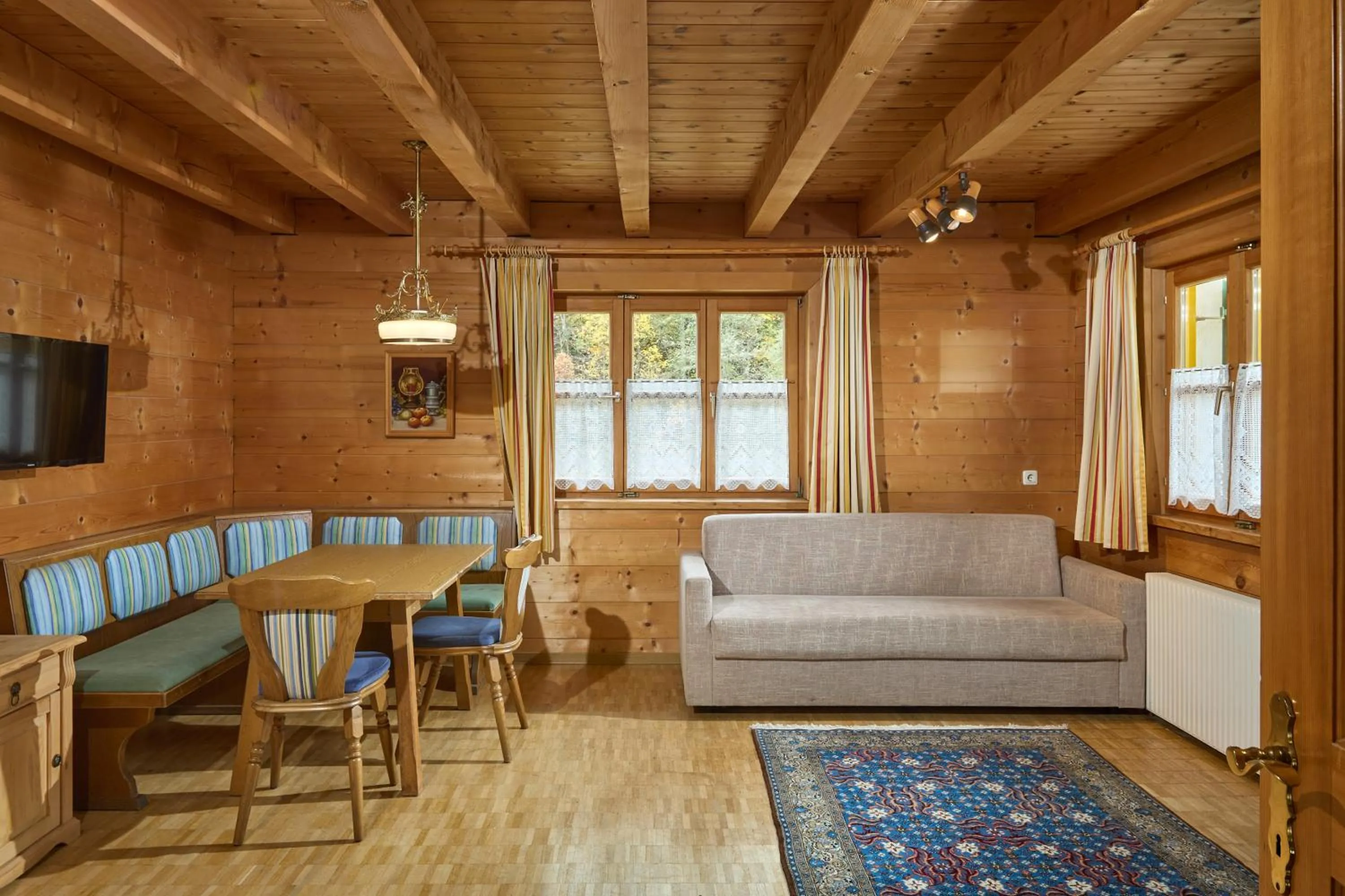 Alt Montafon Hotel Appartements by Pferd auf Wolke