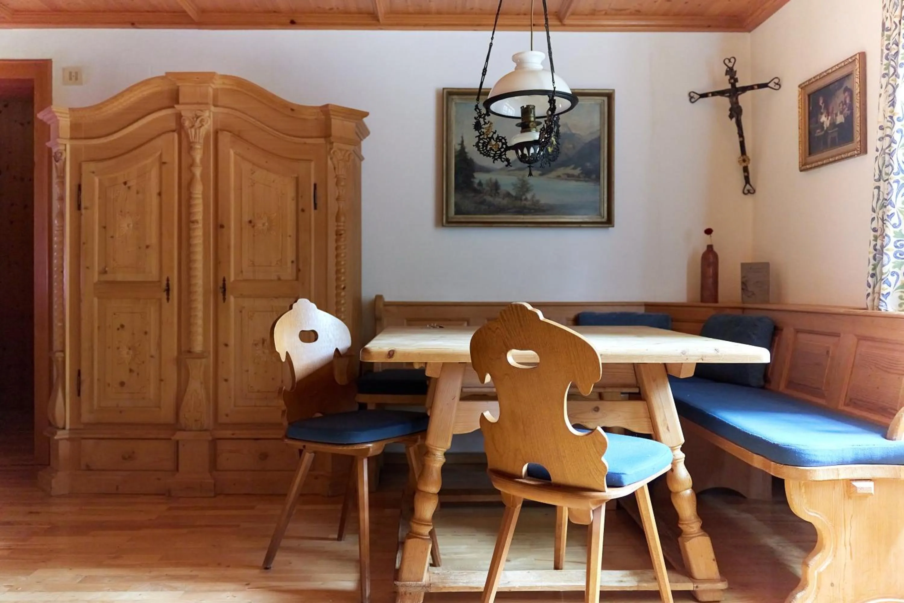 Seating area in Alt Montafon Hotel Appartements by Pferd auf Wolke