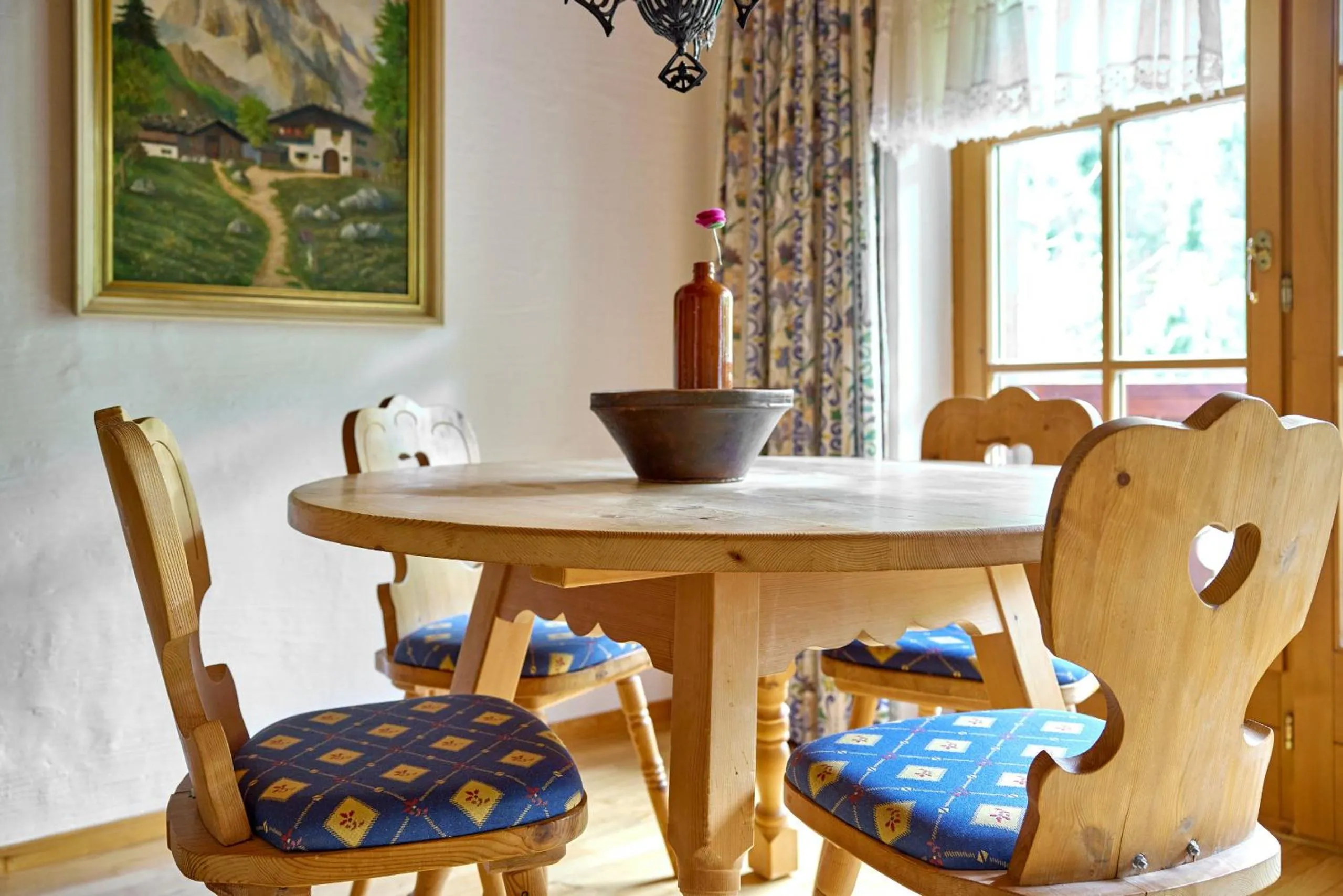 Dining area in Alt Montafon Hotel Appartements by Pferd auf Wolke