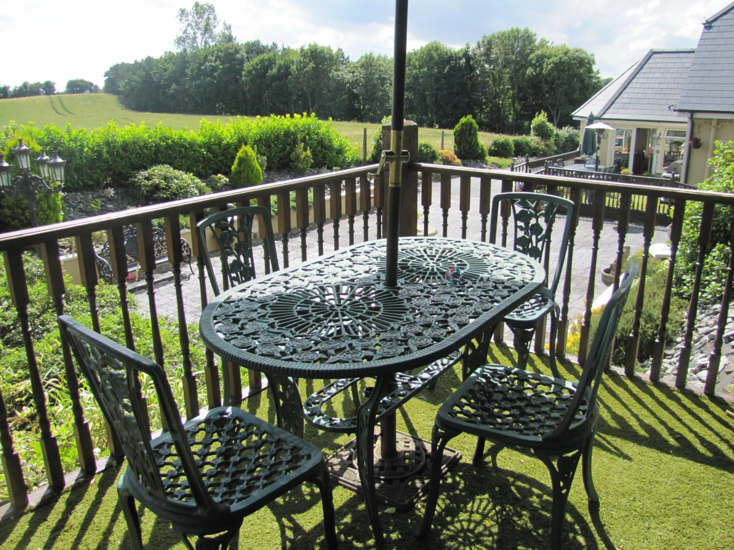 BBQ facilities in Riverside Lodge