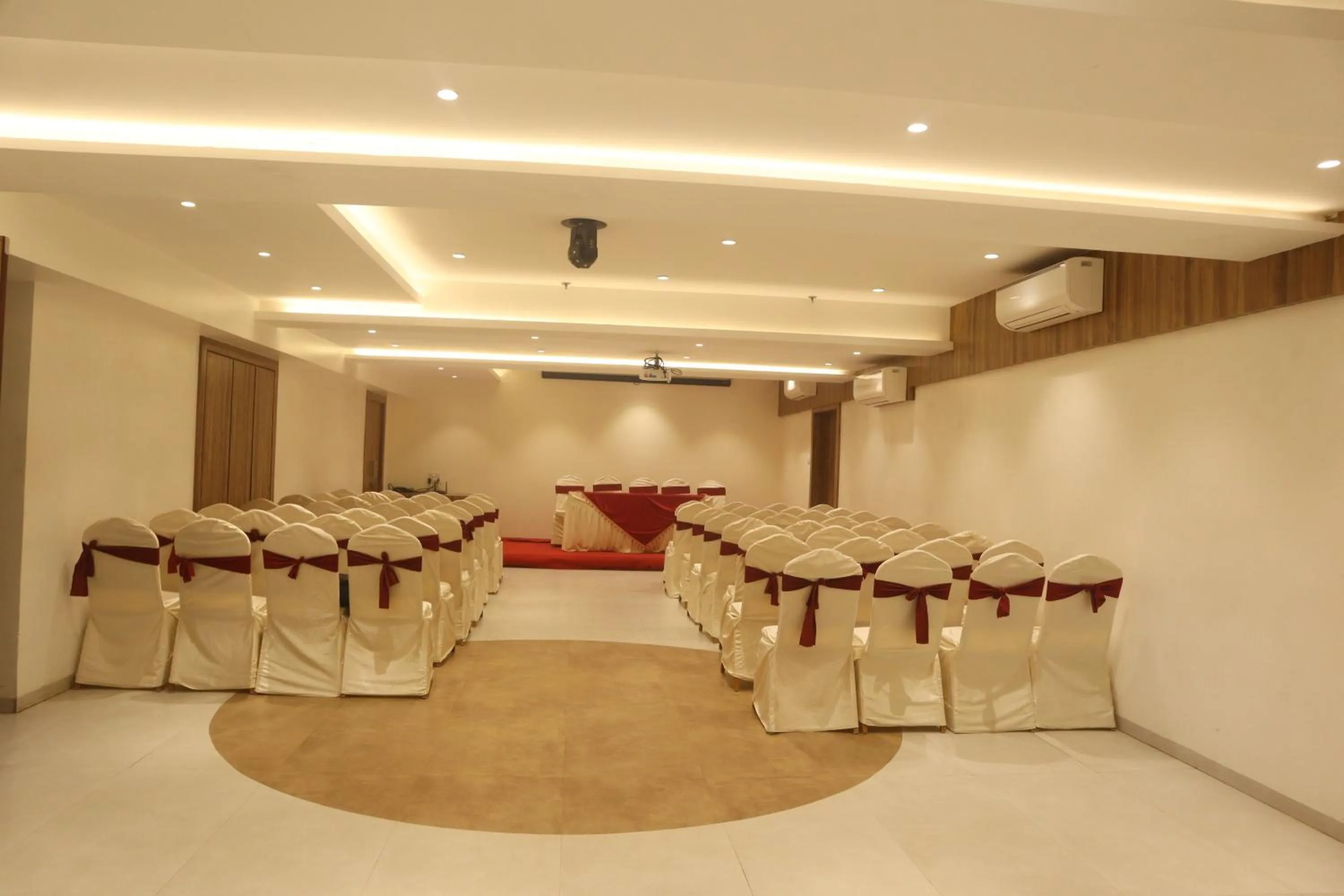 Seating area in Hotel Grand Ecotel, Aurangabad