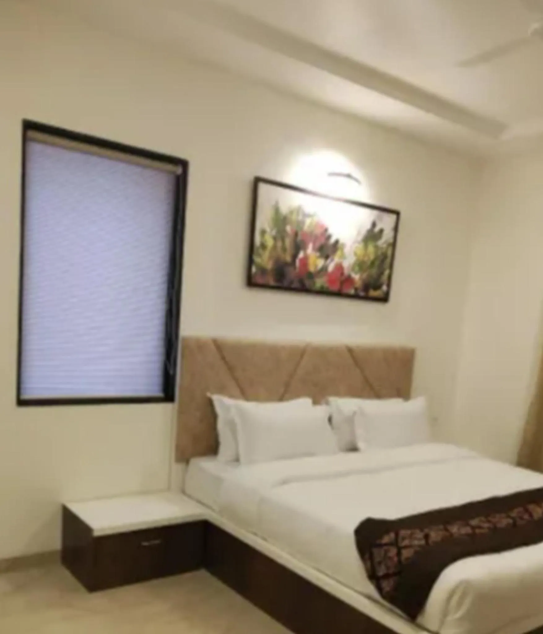 Bed in Hotel Grand Ecotel, Aurangabad