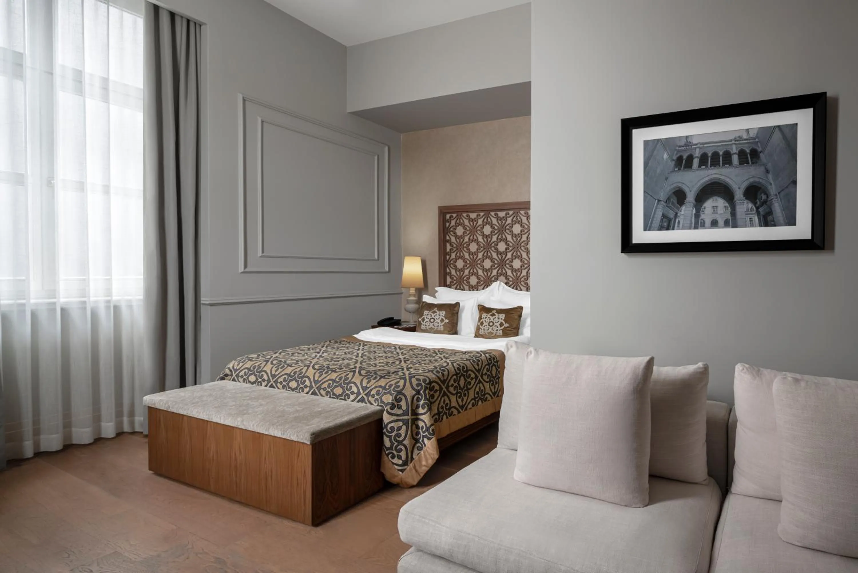 Bed in Akka Suites Taksim-Special Class