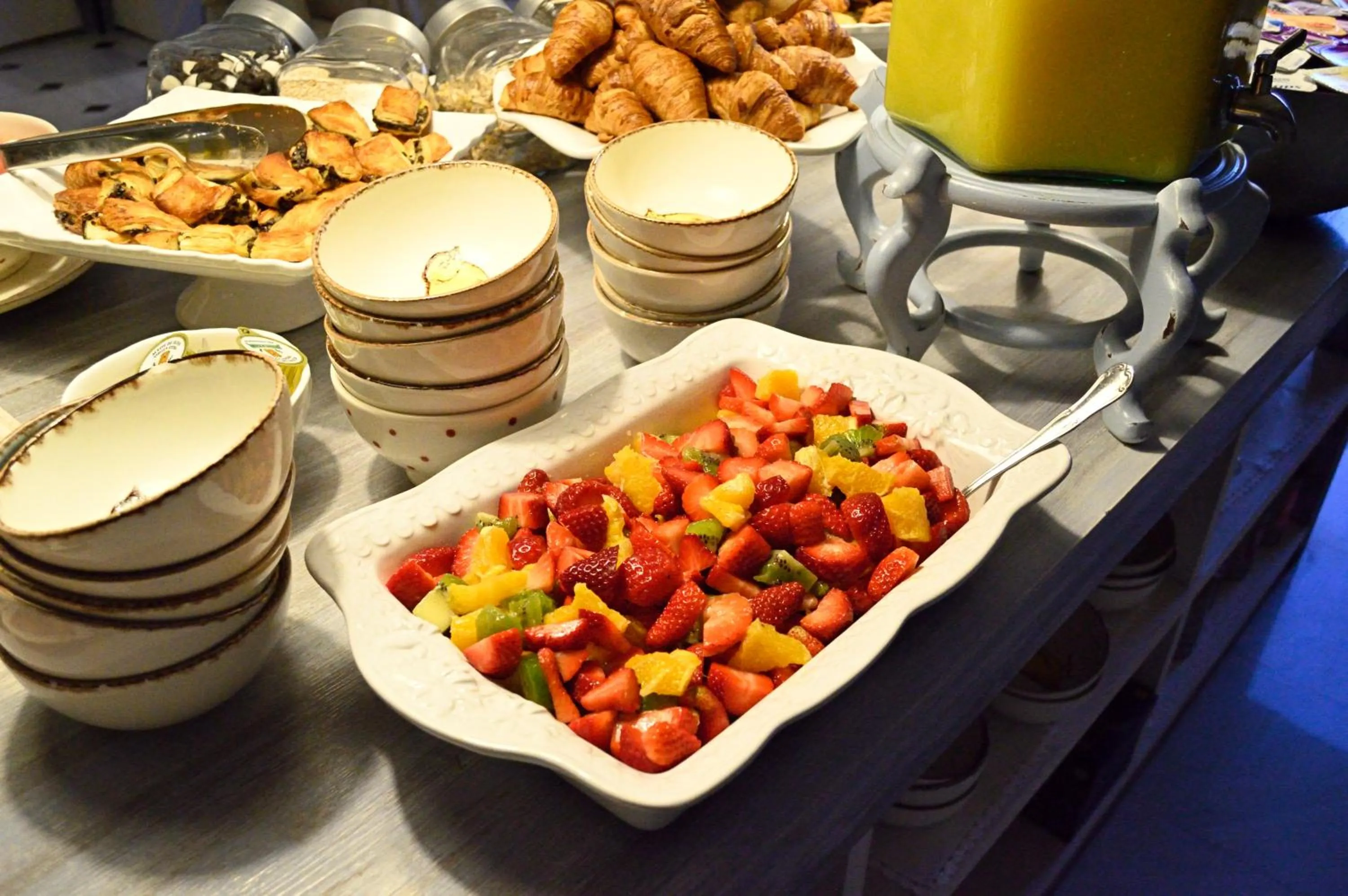 Buffet breakfast in Ares Hotel