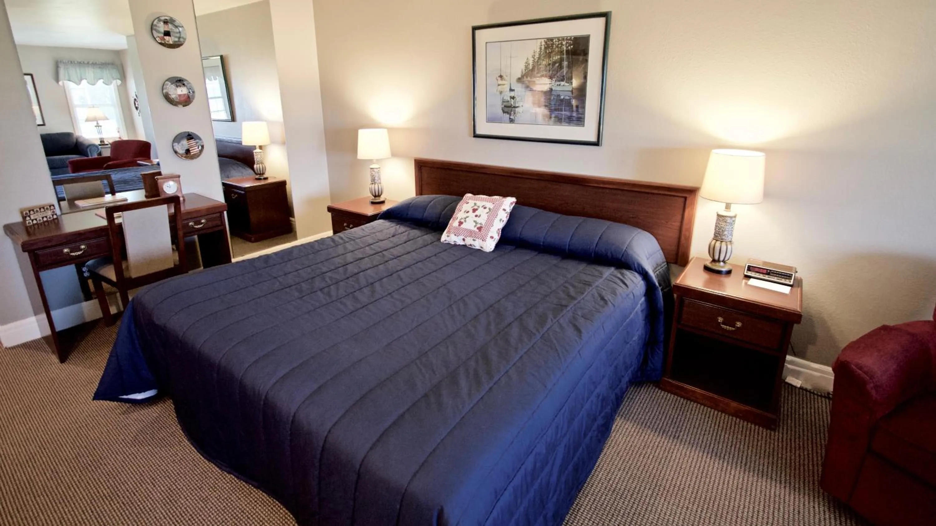 Bed in Baileys Harbor Yacht Club Resort