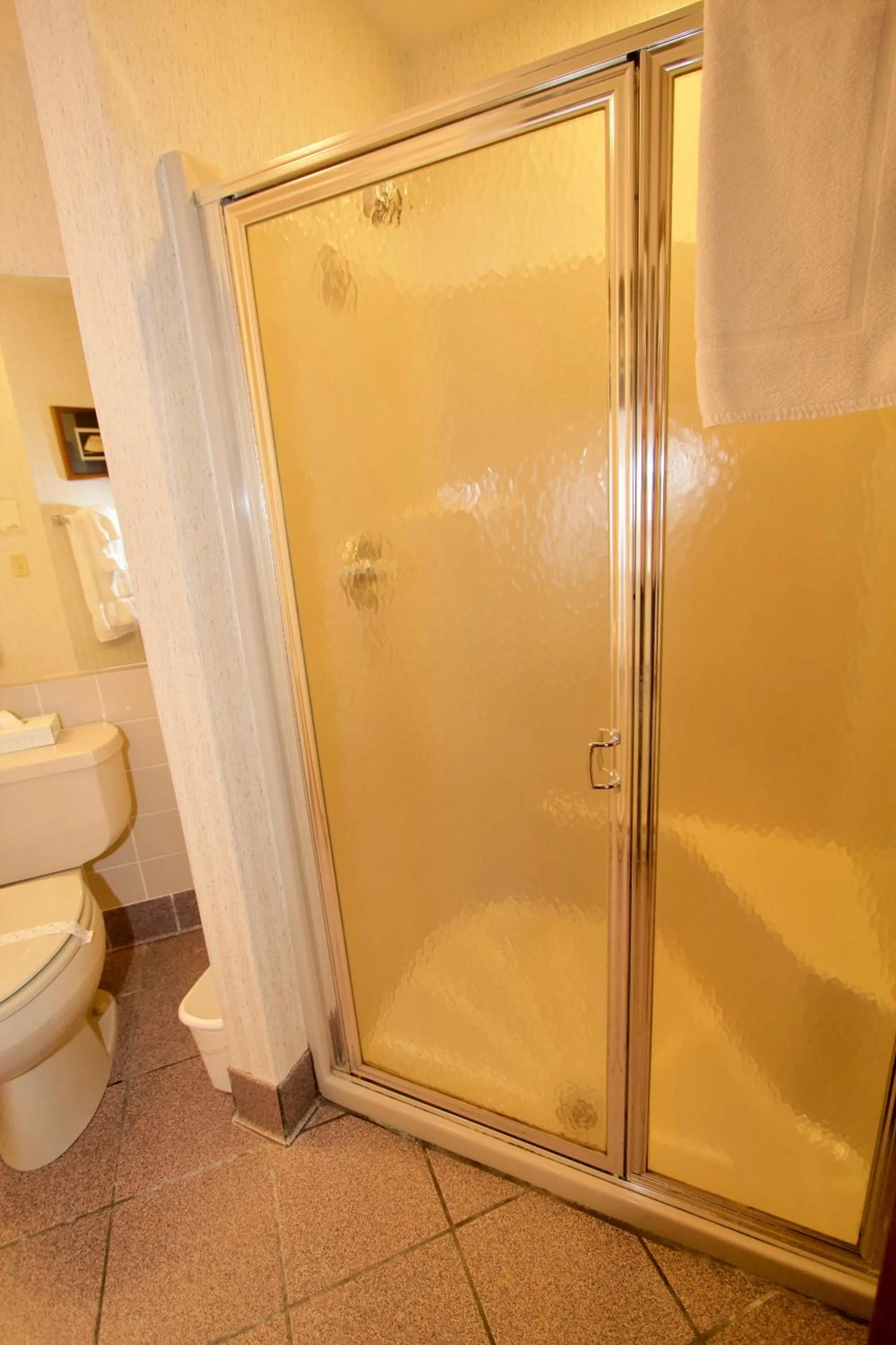 Bathroom in Baileys Harbor Yacht Club Resort