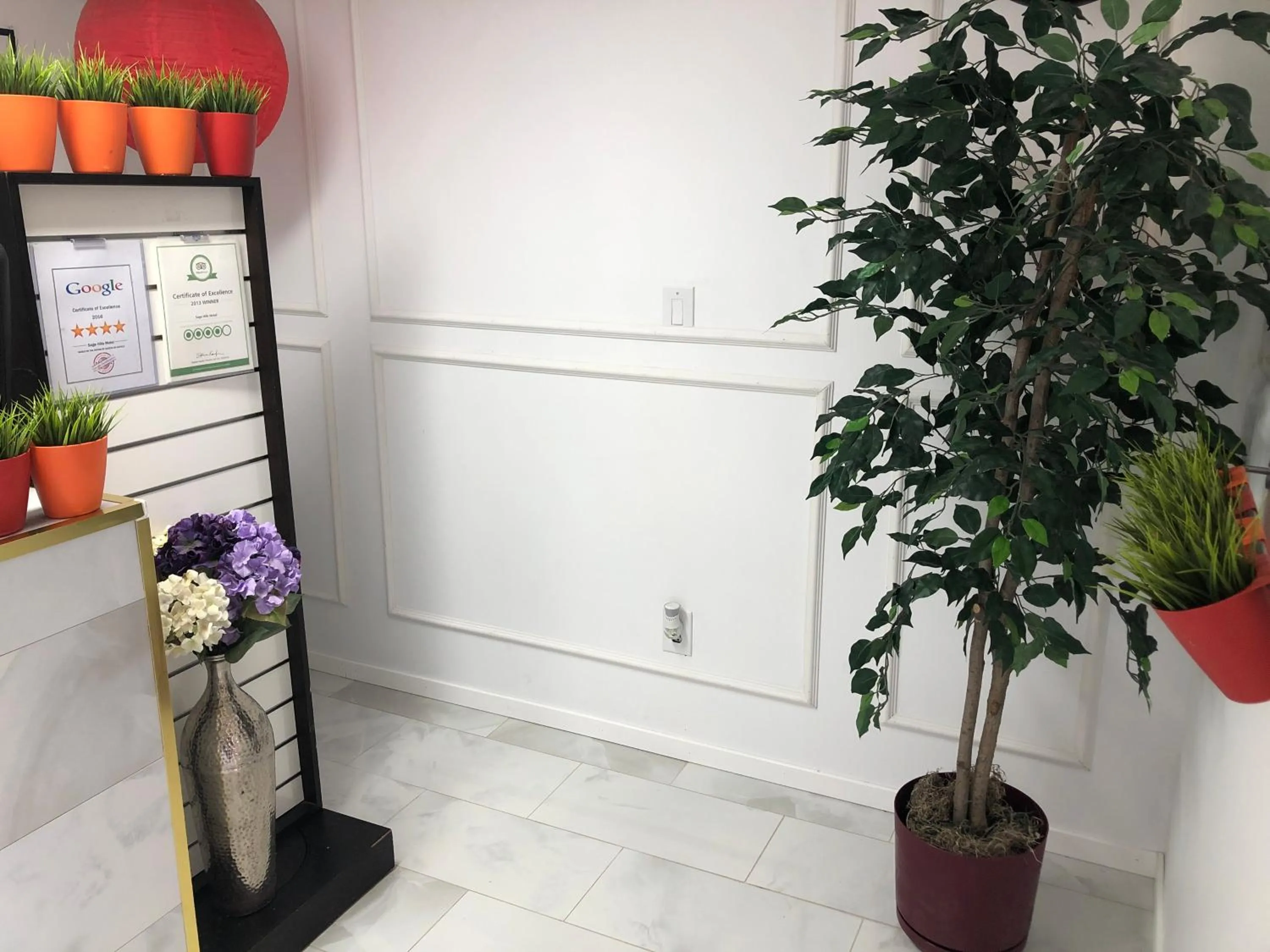 Property building in Sage Hills Motel