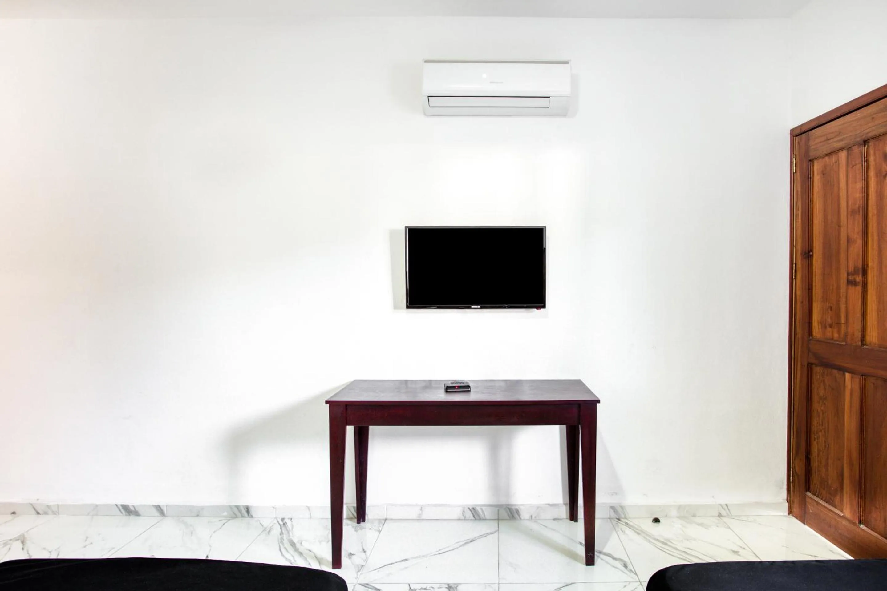 Bedroom in Capital O Hotel Yukon