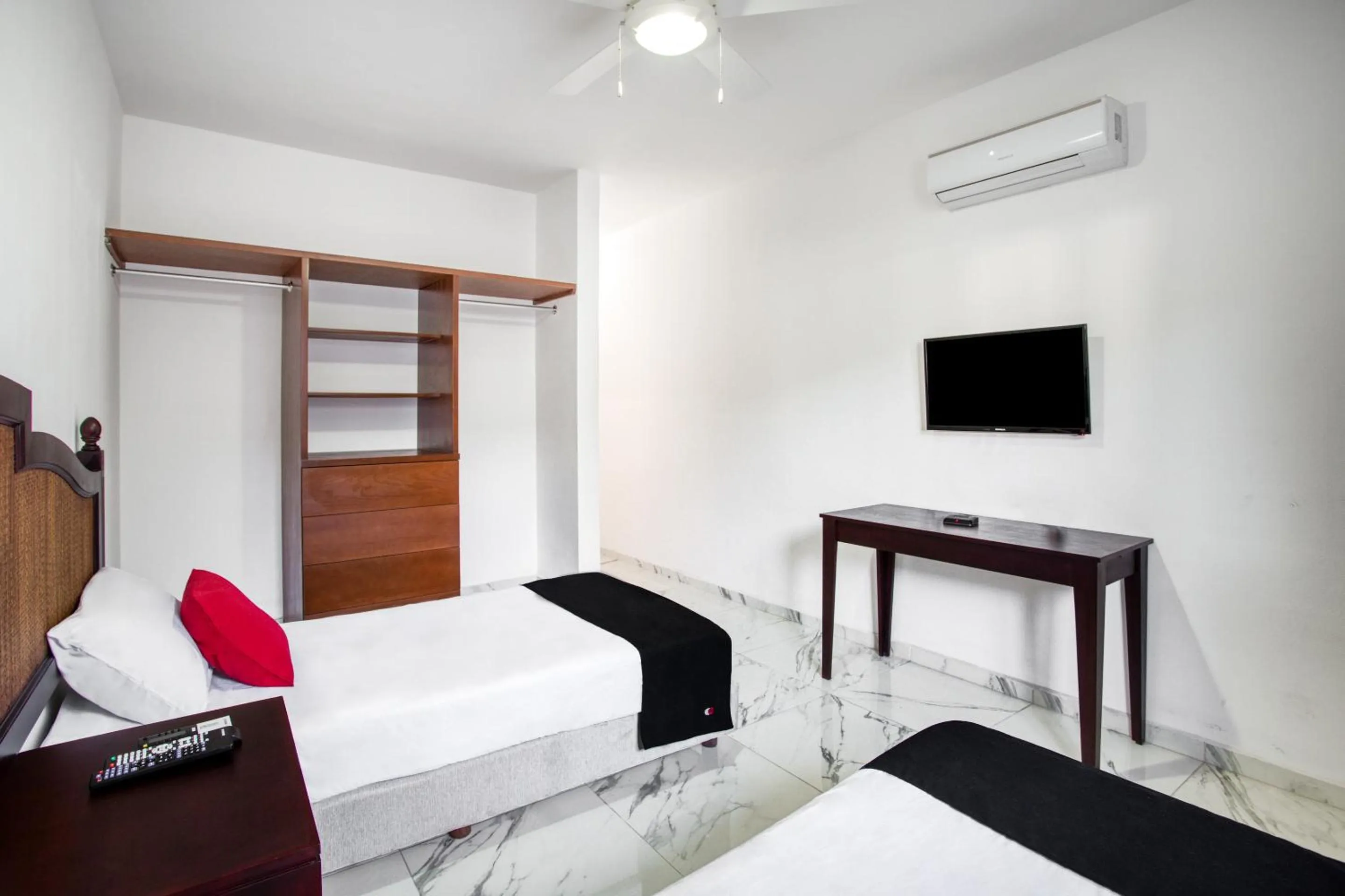 Bedroom in Capital O Hotel Yukon