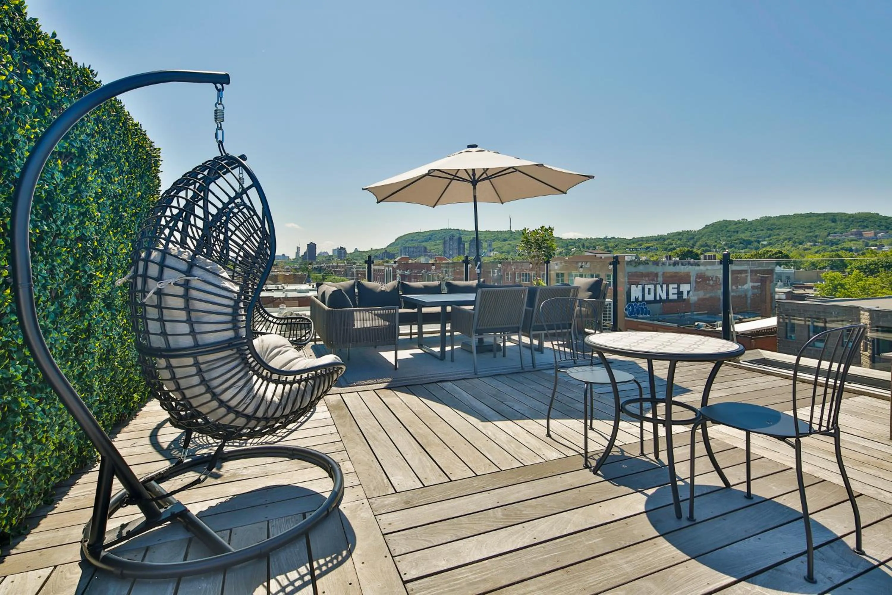 Balcony/Terrace in Parc Avenue Hostel