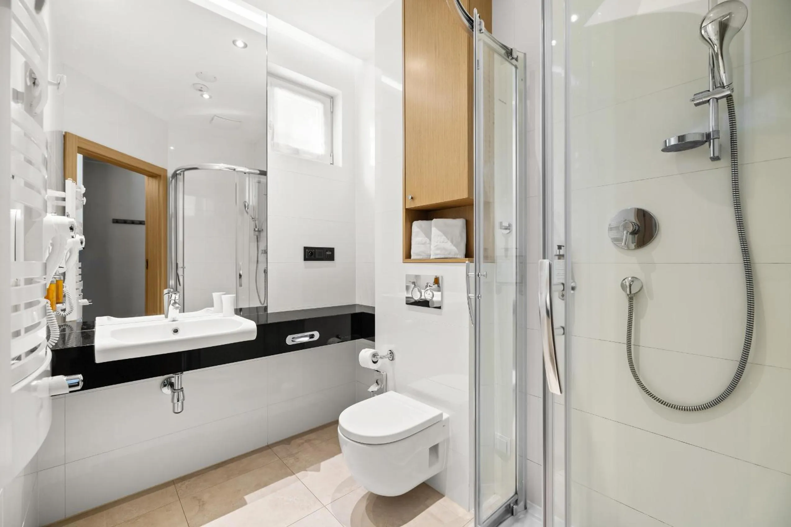Bathroom in Molo Residence