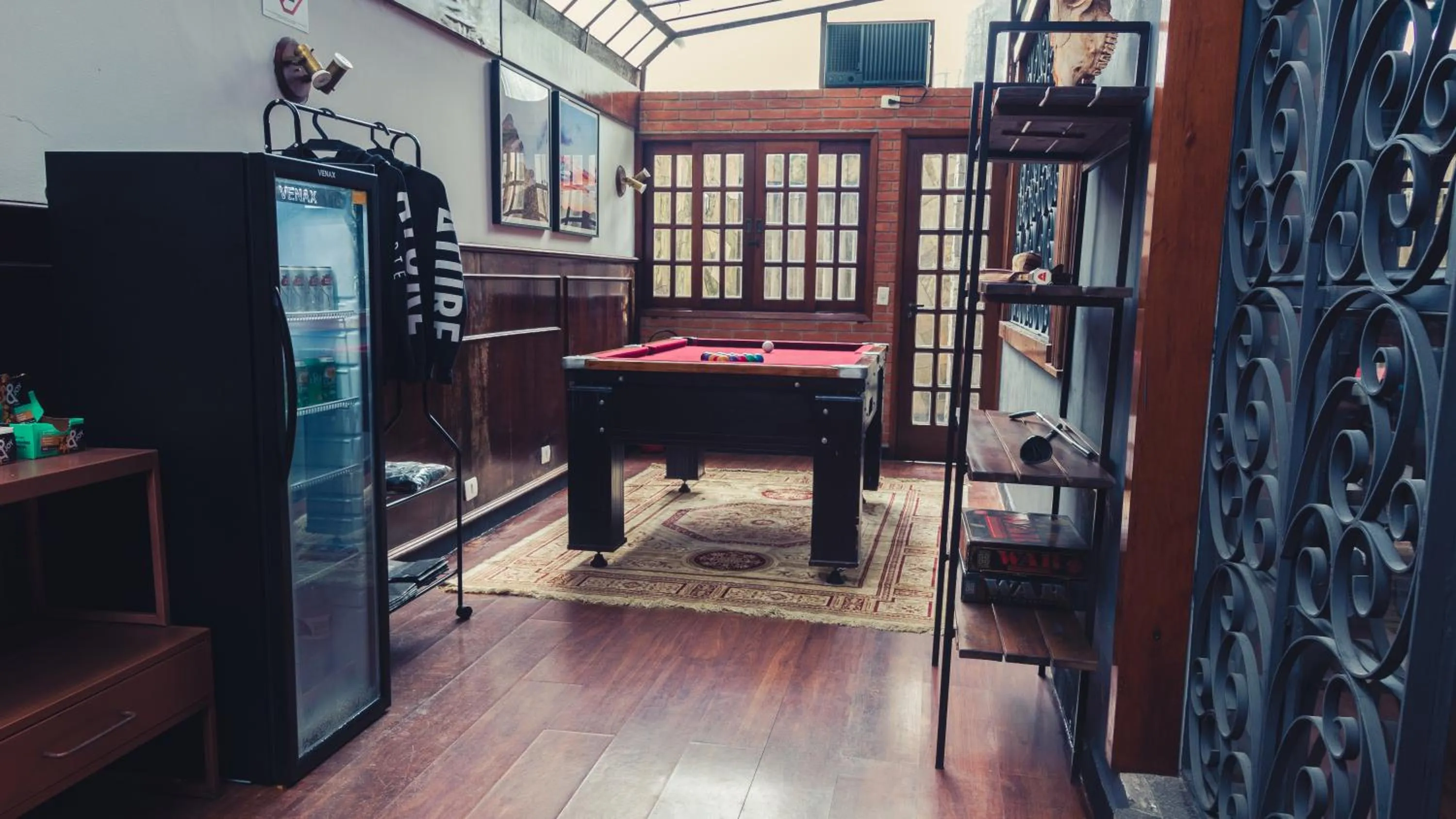 Billiard in Urbanature Filme & Arte - Comfort Hostel Brooklin