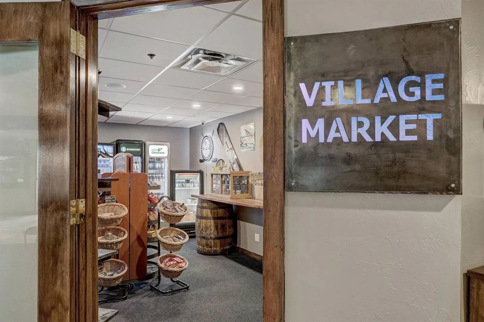 Property building in 1 Bedroom Ski In, Ski Out Mountain Vacation Rental Located Next To Historic Main Street In Downtown Breckenridge