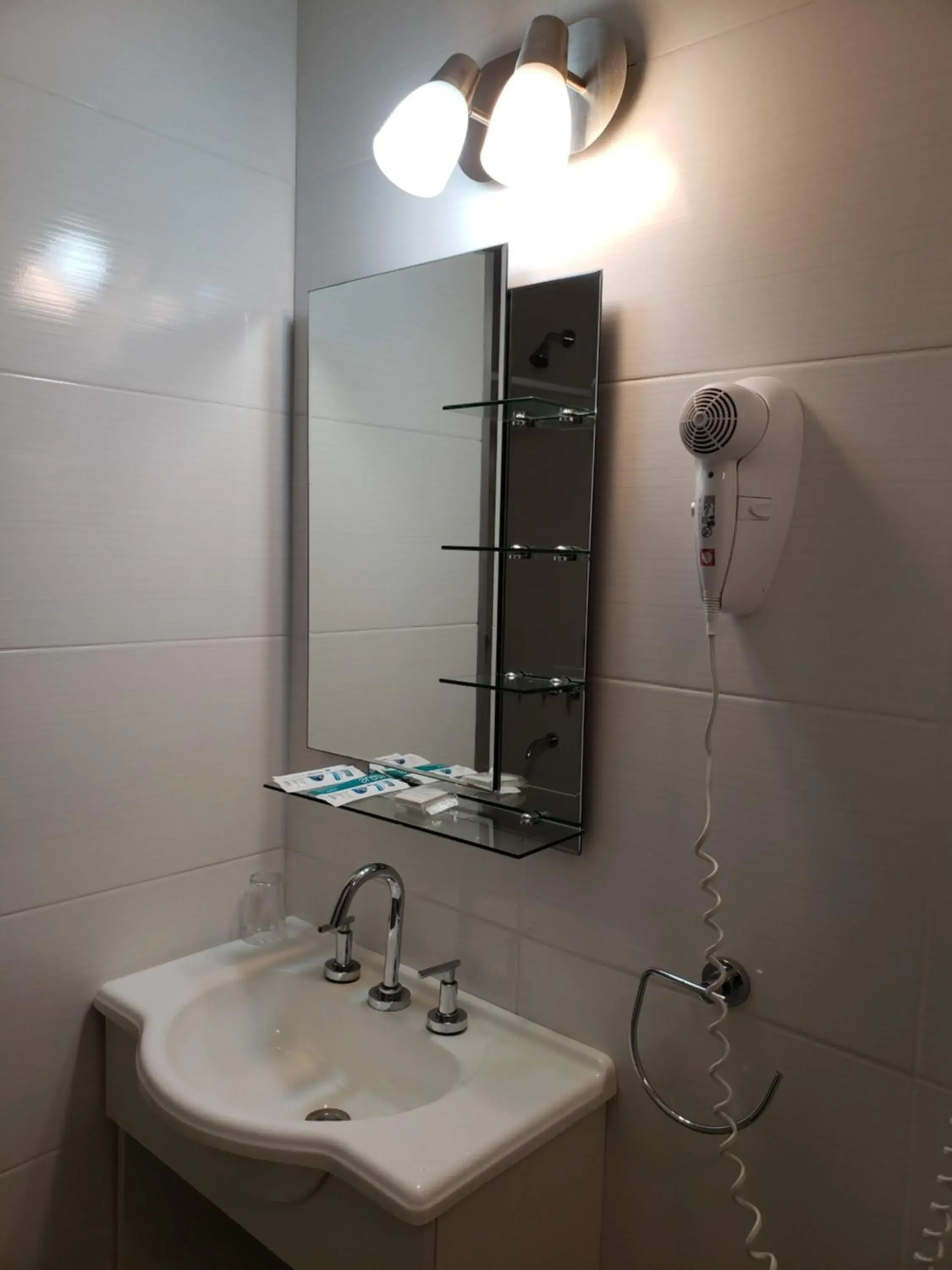 Double Room in Hotel Continental Double Room in Hotel Continental