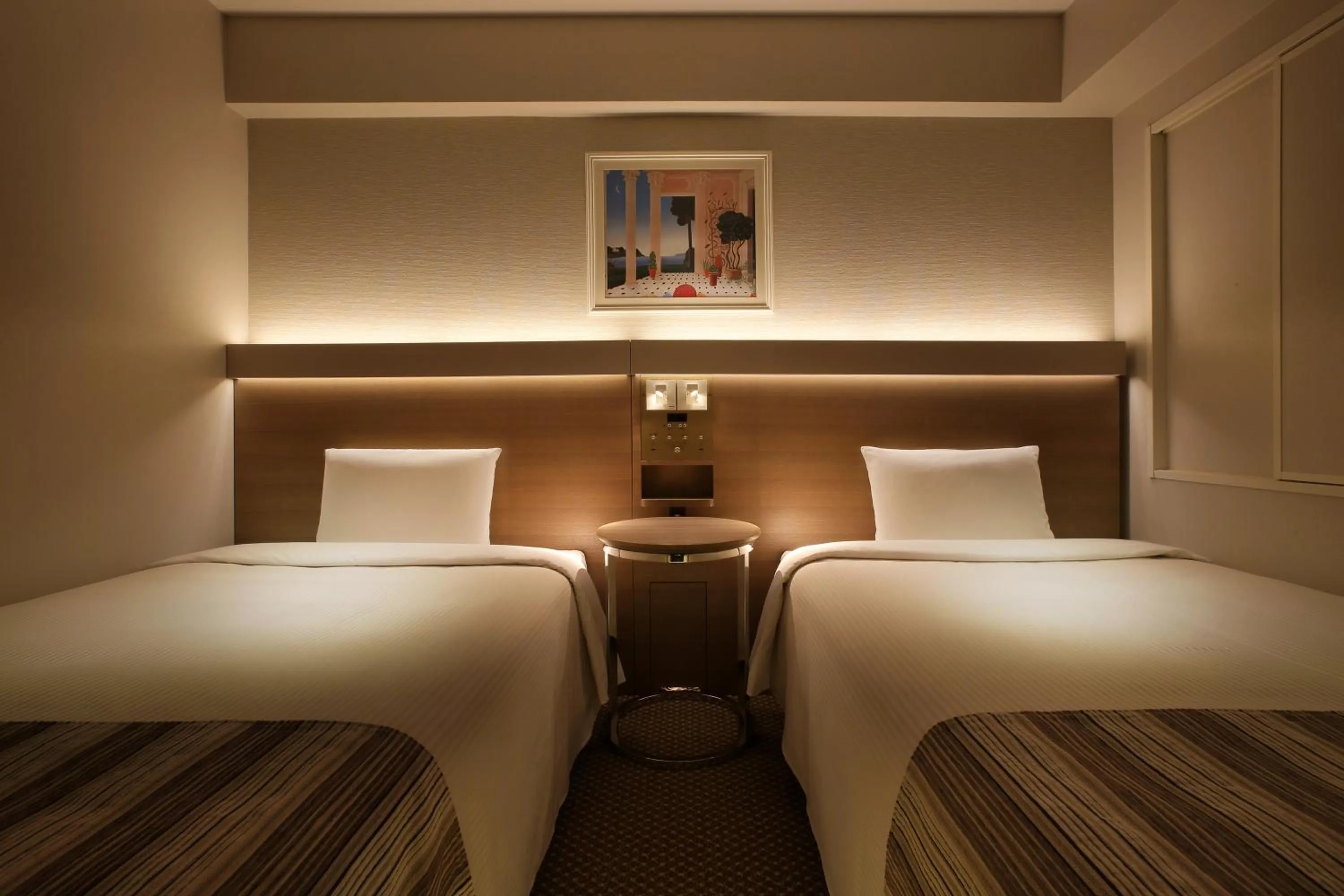 Photo of the whole room, Bed in Keio Presso Inn Otemachi