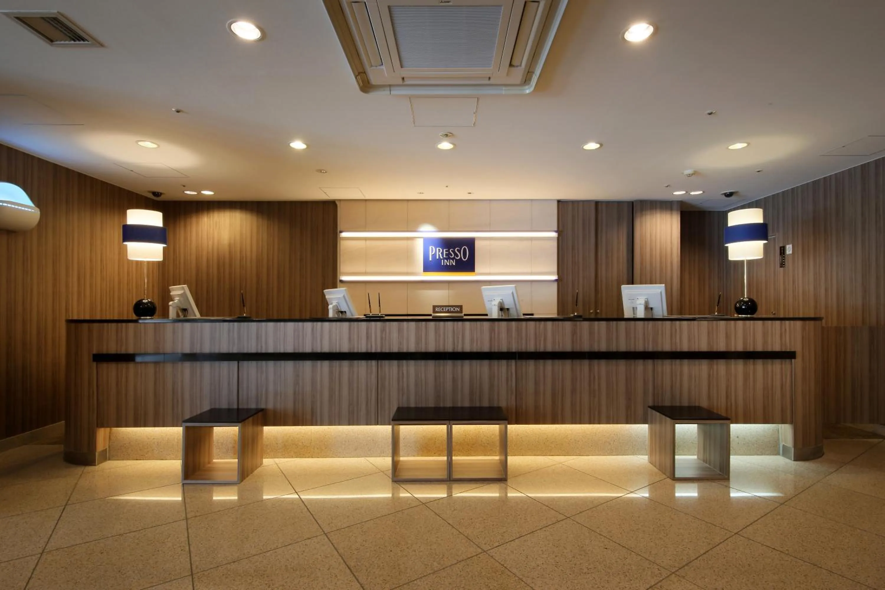 Lobby or reception in Keio Presso Inn Otemachi