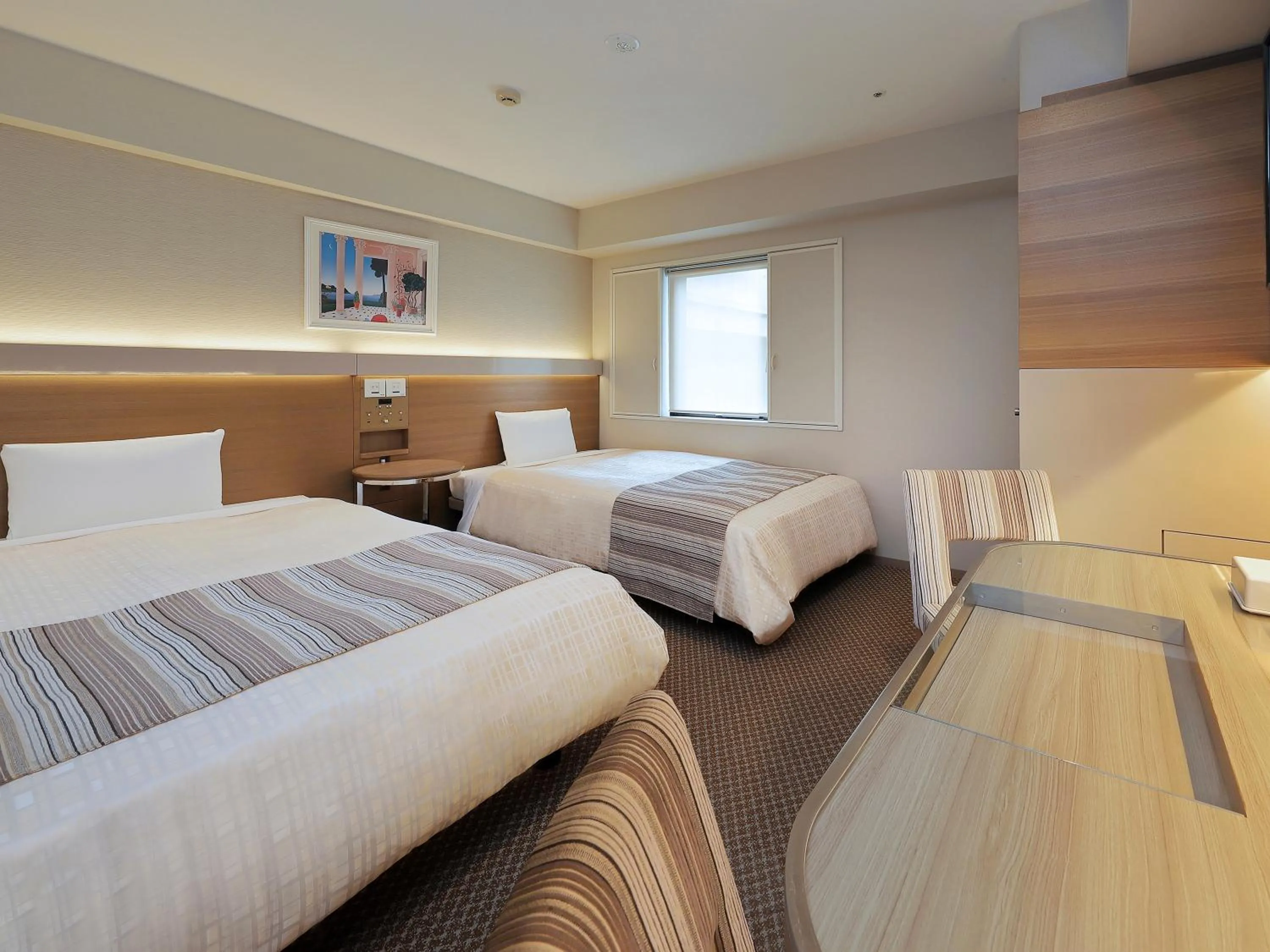 Photo of the whole room, Bed in Keio Presso Inn Otemachi