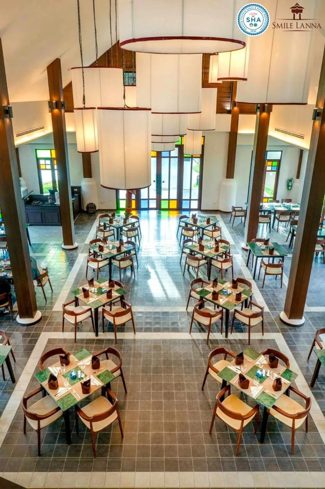 Restaurant/places to eat in Smile Lanna Hotel