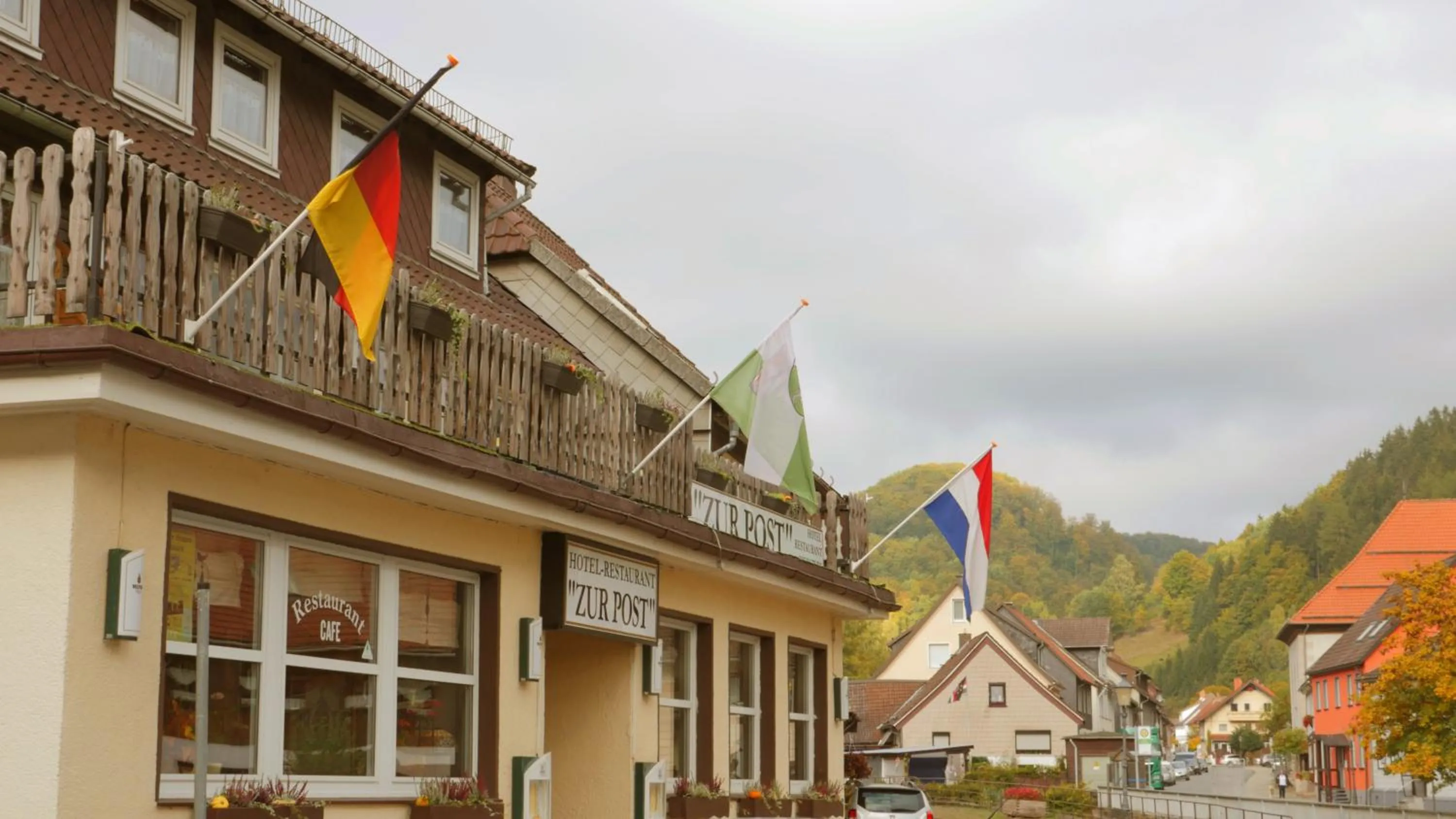 Facade/entrance in Hotel zur Post