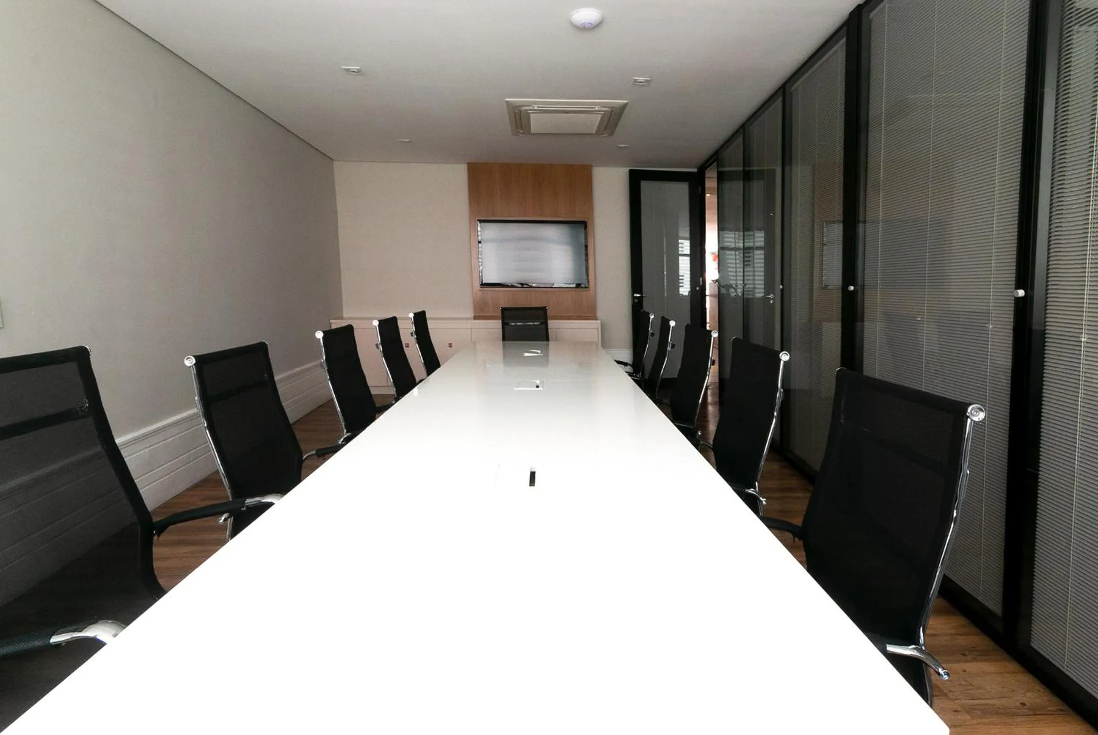 Business facilities in Ez Aclimação Hotel